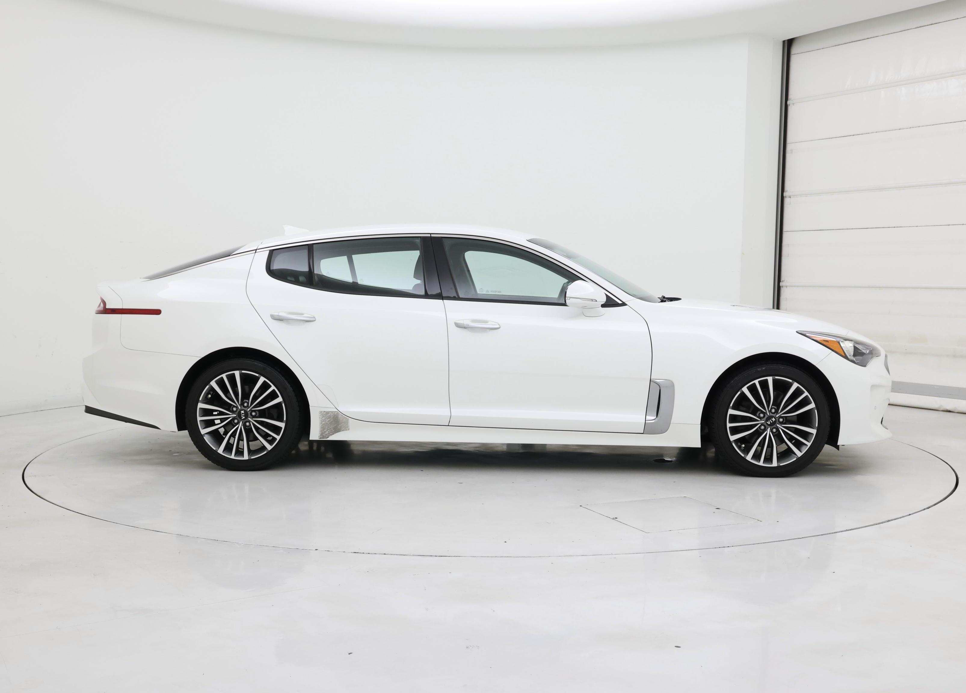 Thumbnail: 2019 Kia Stinger - 7