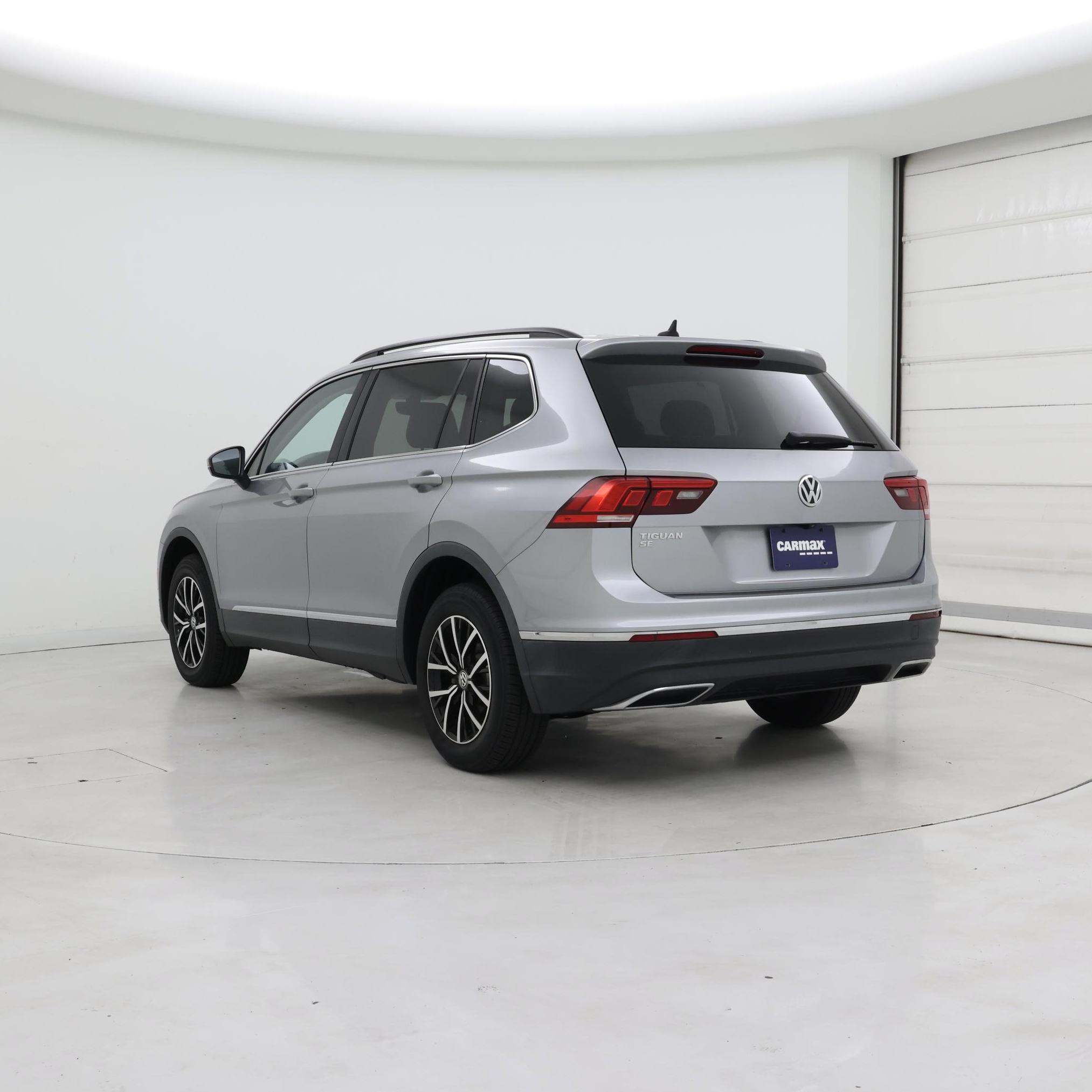 Thumbnail: 2021 Volkswagen Tiguan - 2