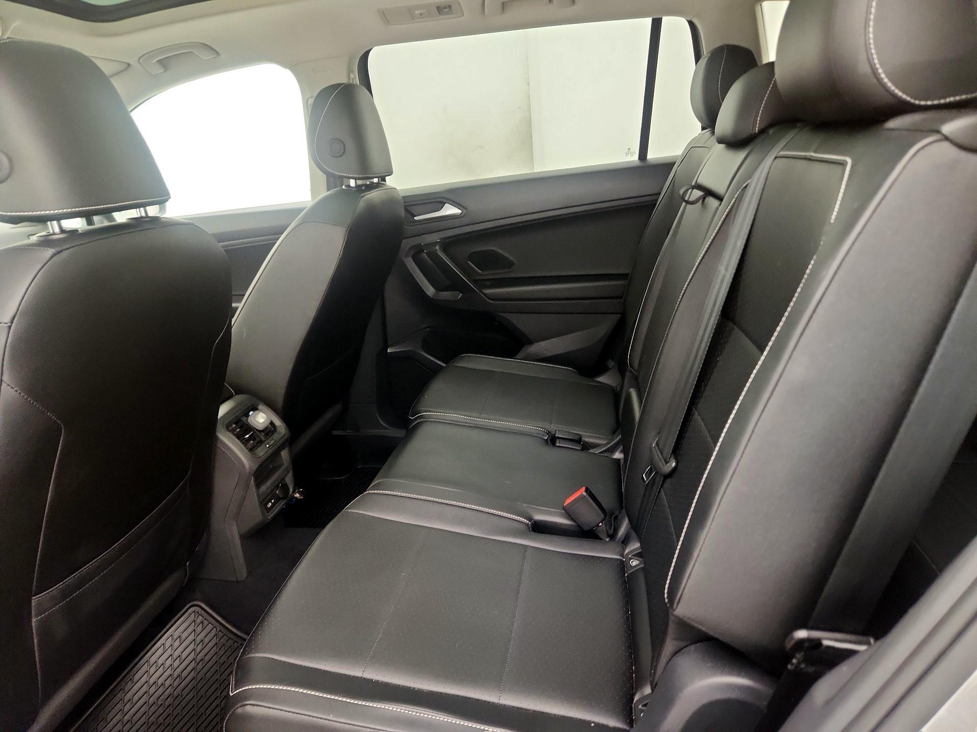 Thumbnail: 2021 Volkswagen Tiguan - 20