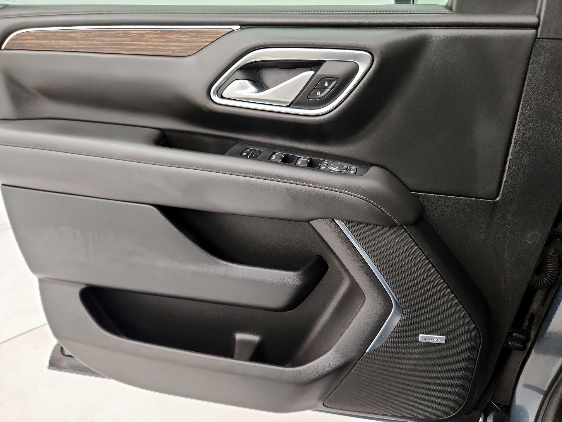 Thumbnail: 2021 Chevrolet Suburban - 12