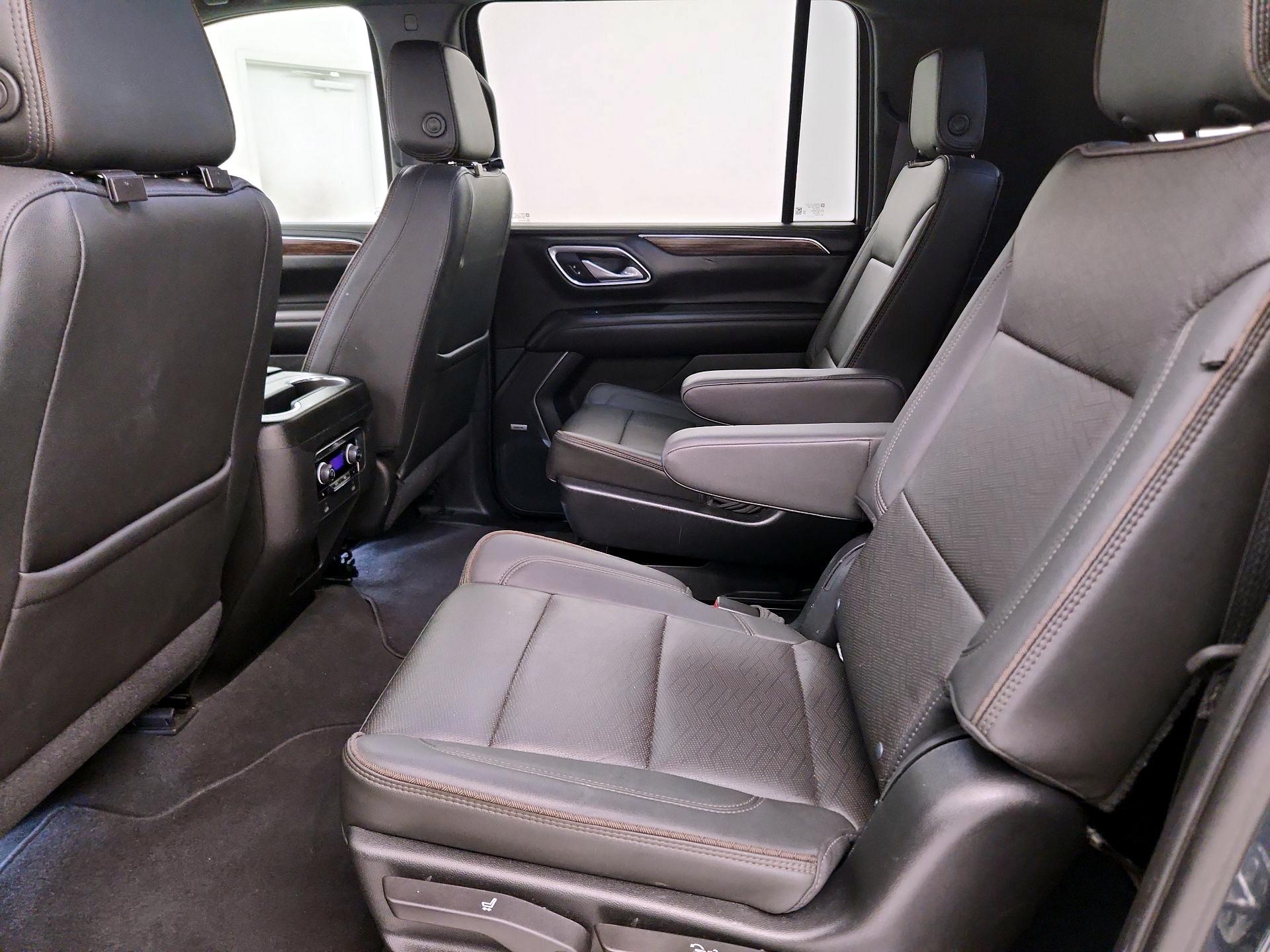 Thumbnail: 2021 Chevrolet Suburban - 20