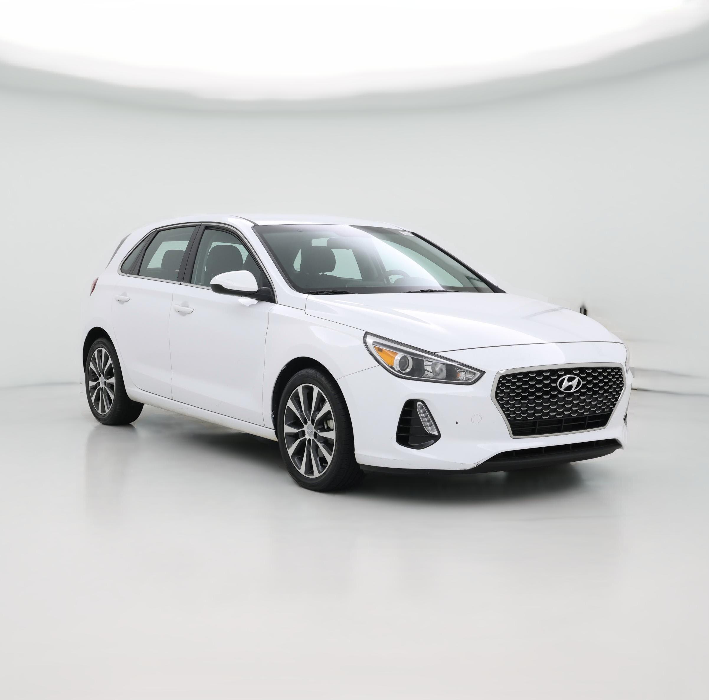 Thumbnail: 2019 Hyundai Elantra - 1