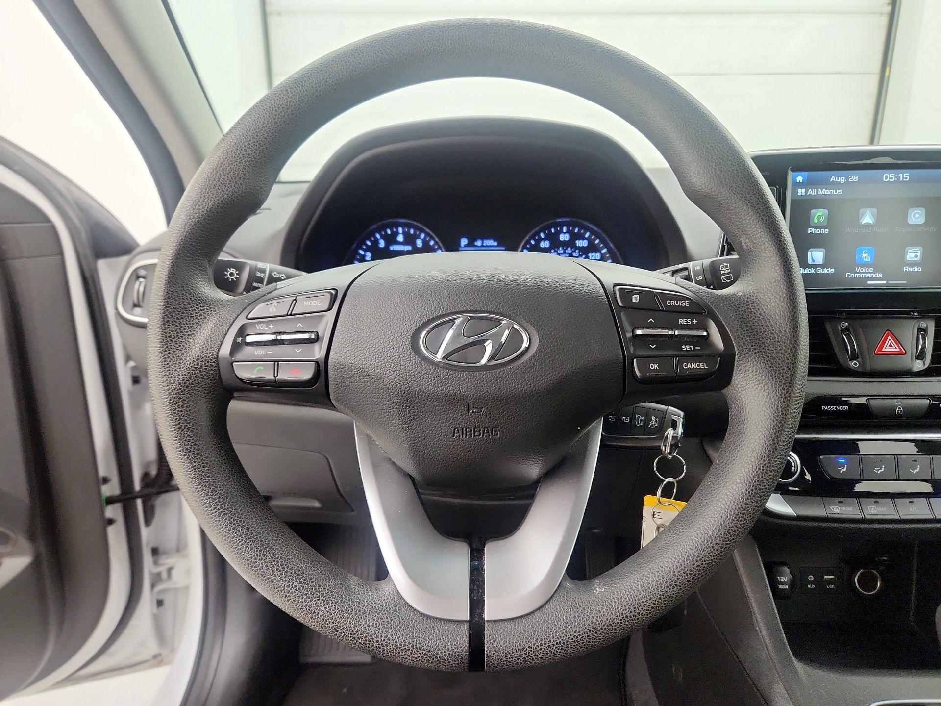 Thumbnail: 2019 Hyundai Elantra - 10