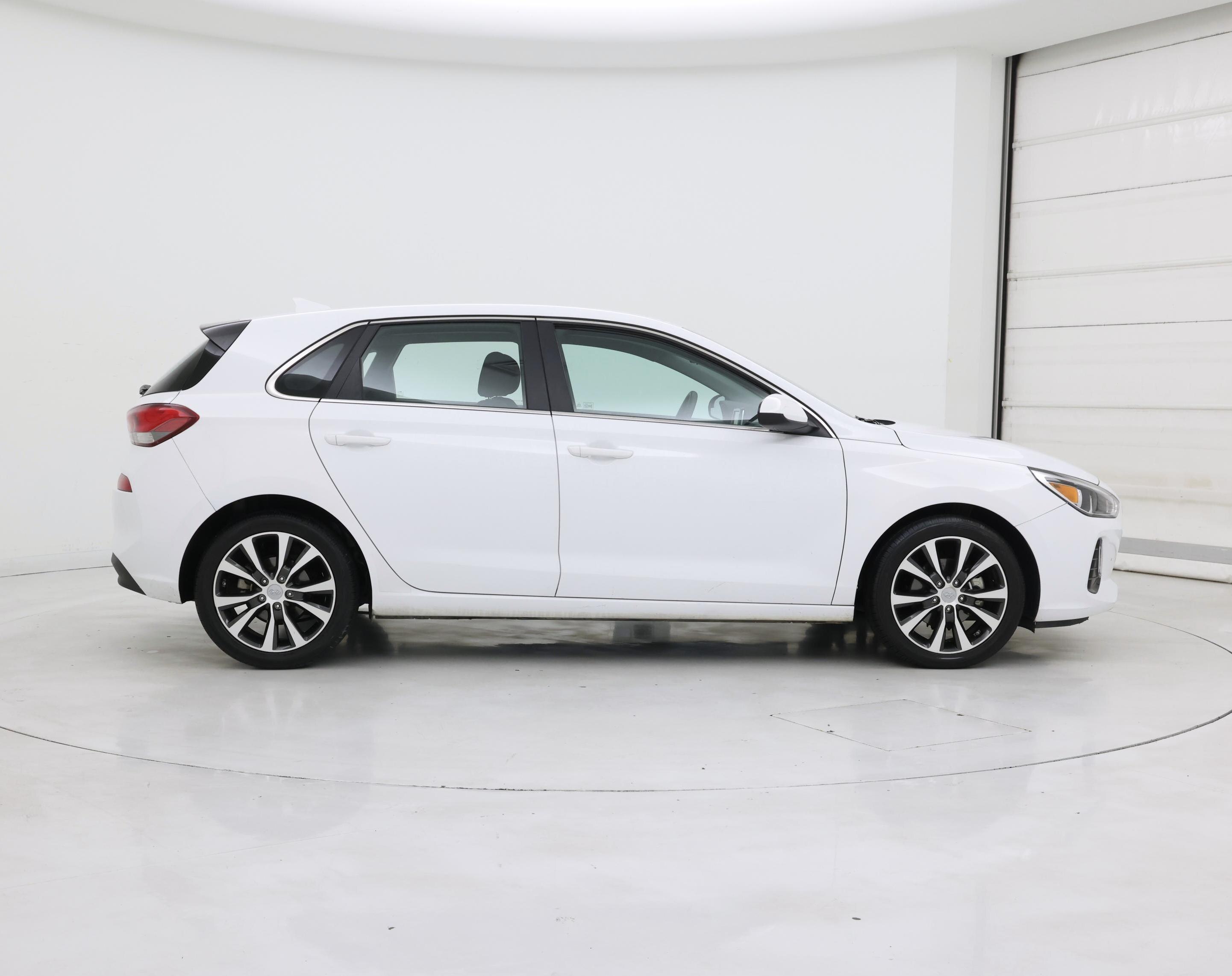 Thumbnail: 2019 Hyundai Elantra - 7