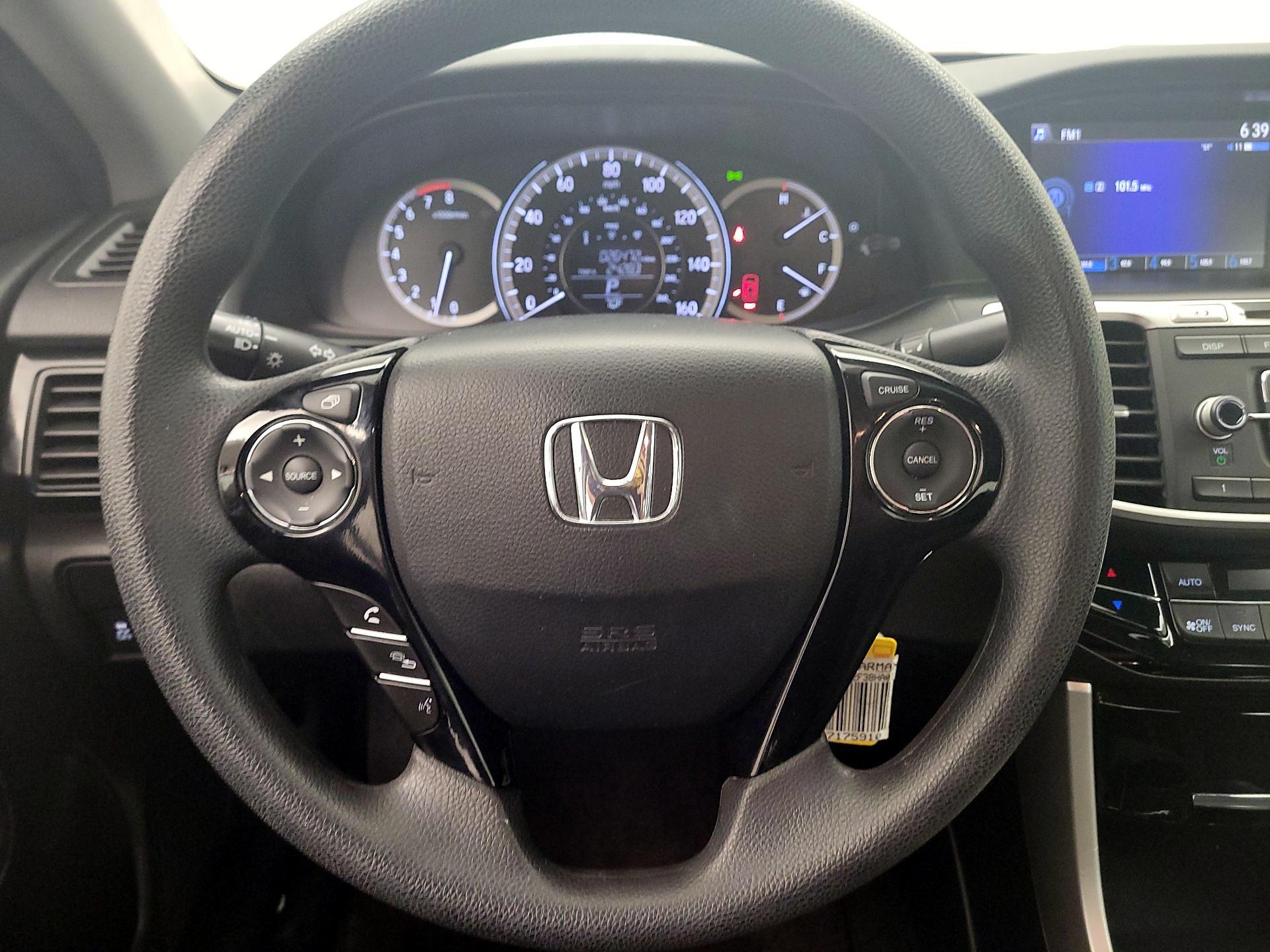 Thumbnail: 2017 Honda Accord - 10