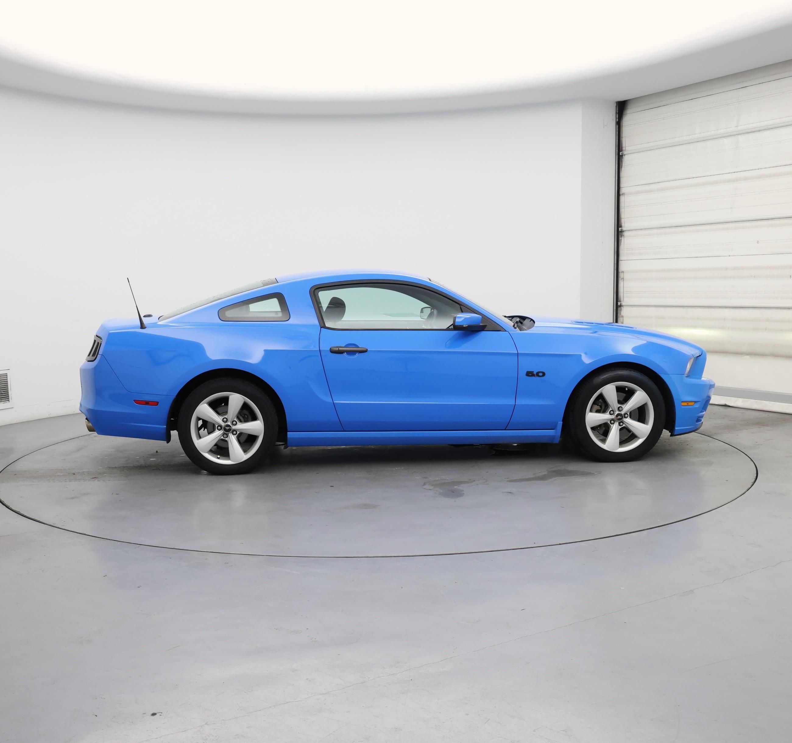 Thumbnail: 2014 Ford Mustang - 7
