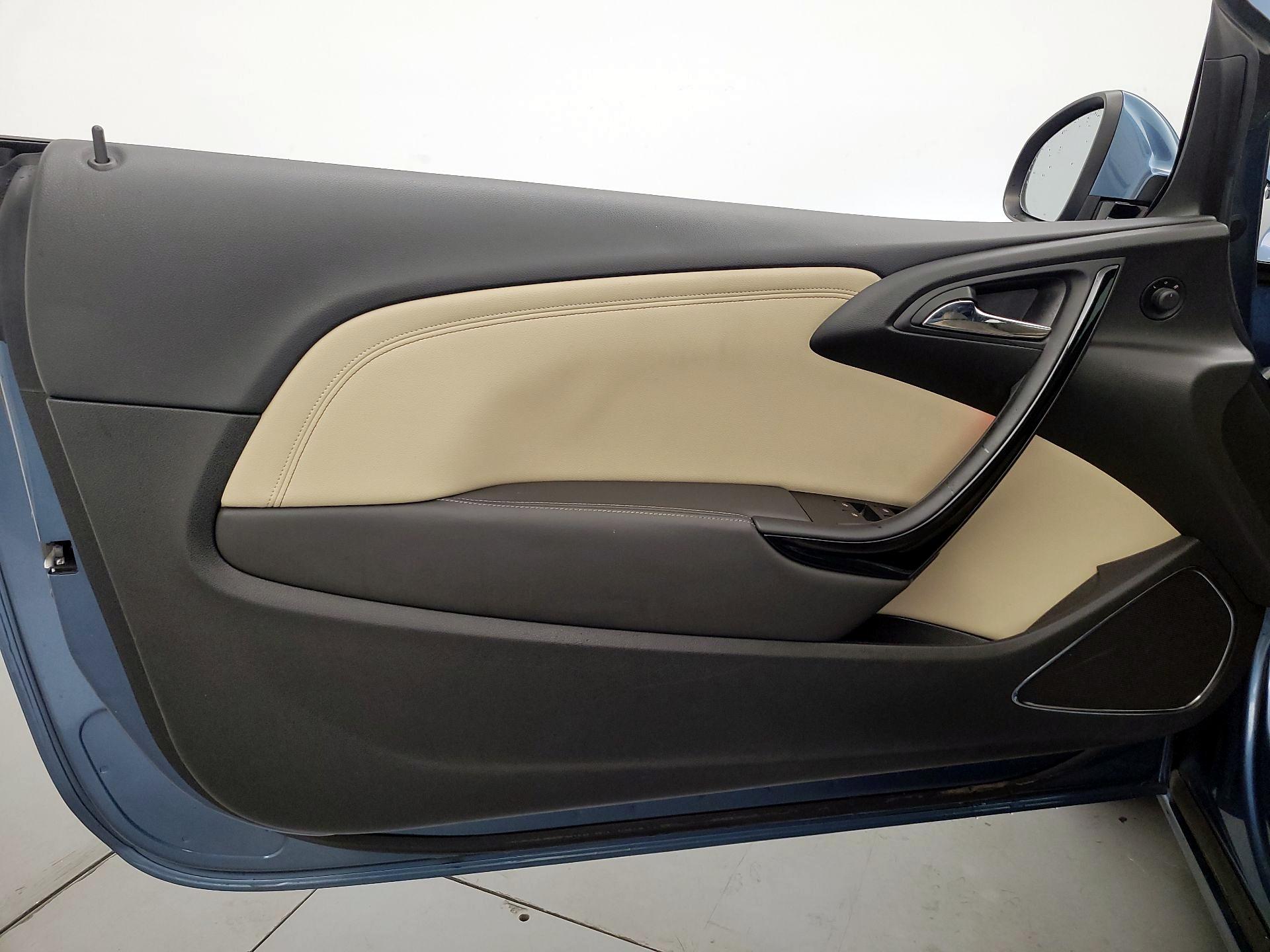Thumbnail: 2016 Buick Cascada - 12
