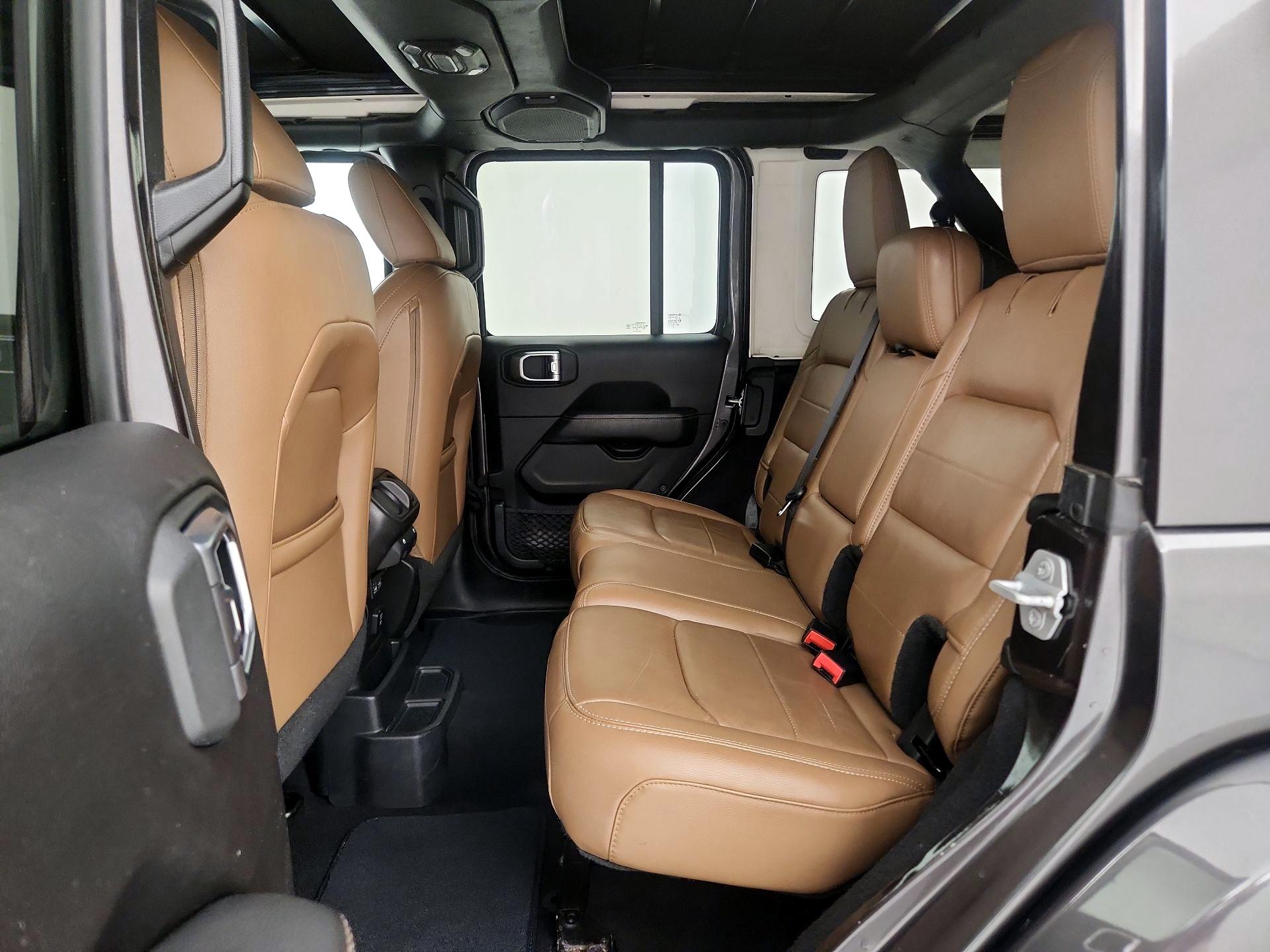 Thumbnail: 2020 Jeep Wrangler - 20