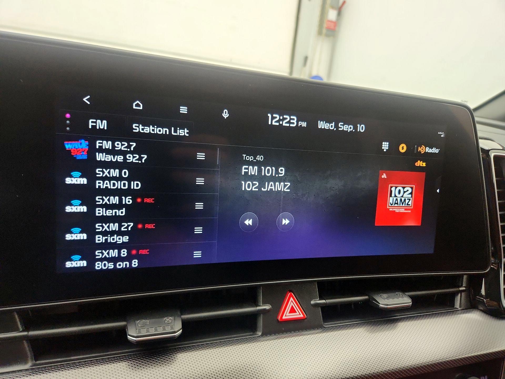 Thumbnail: 2024 Kia Sportage - 16