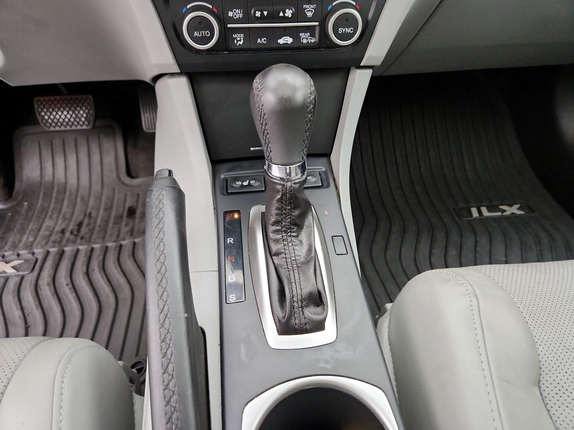 Thumbnail: 2016 Acura ILX - 16