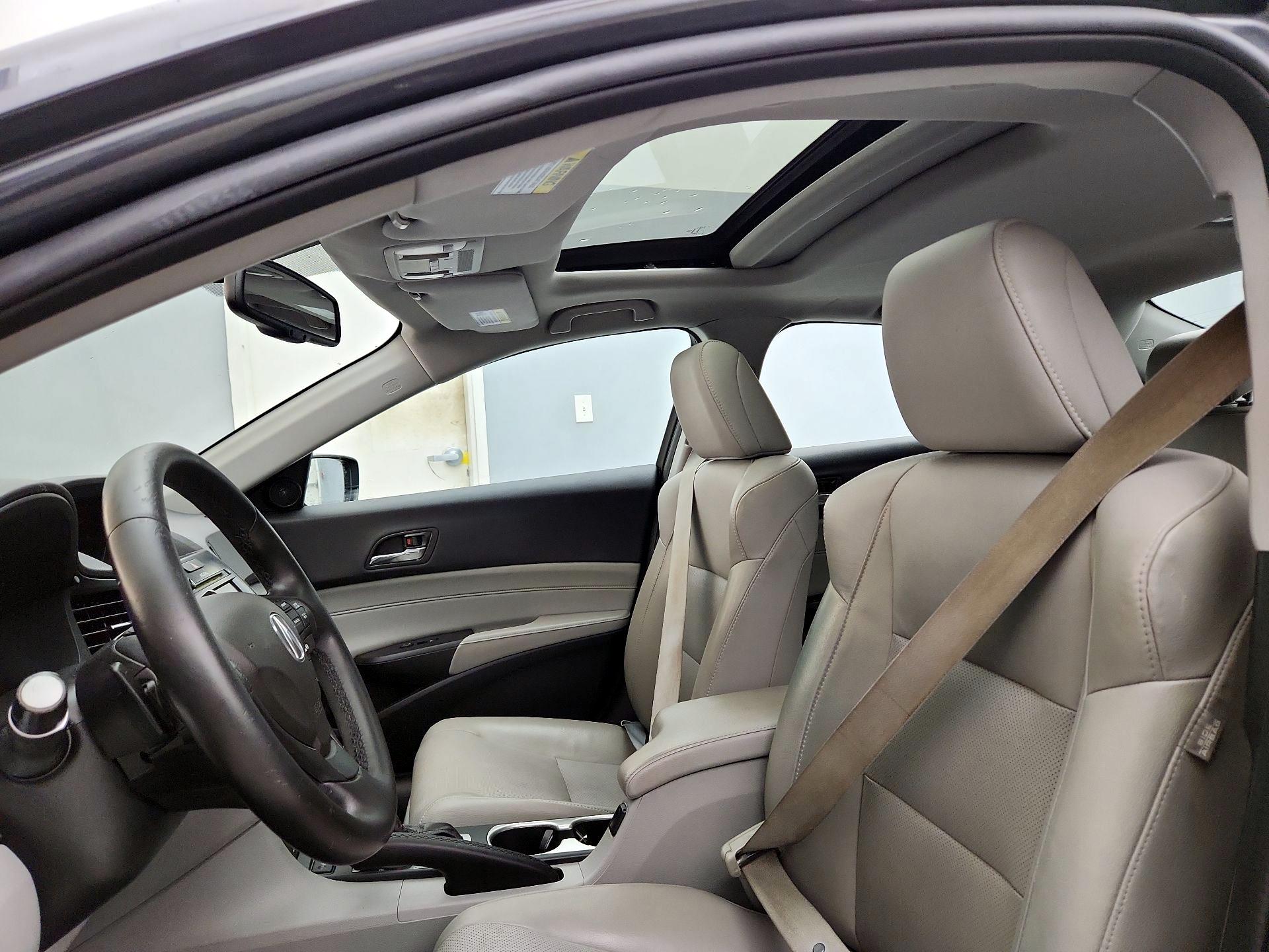 Thumbnail: 2016 Acura ILX - 17