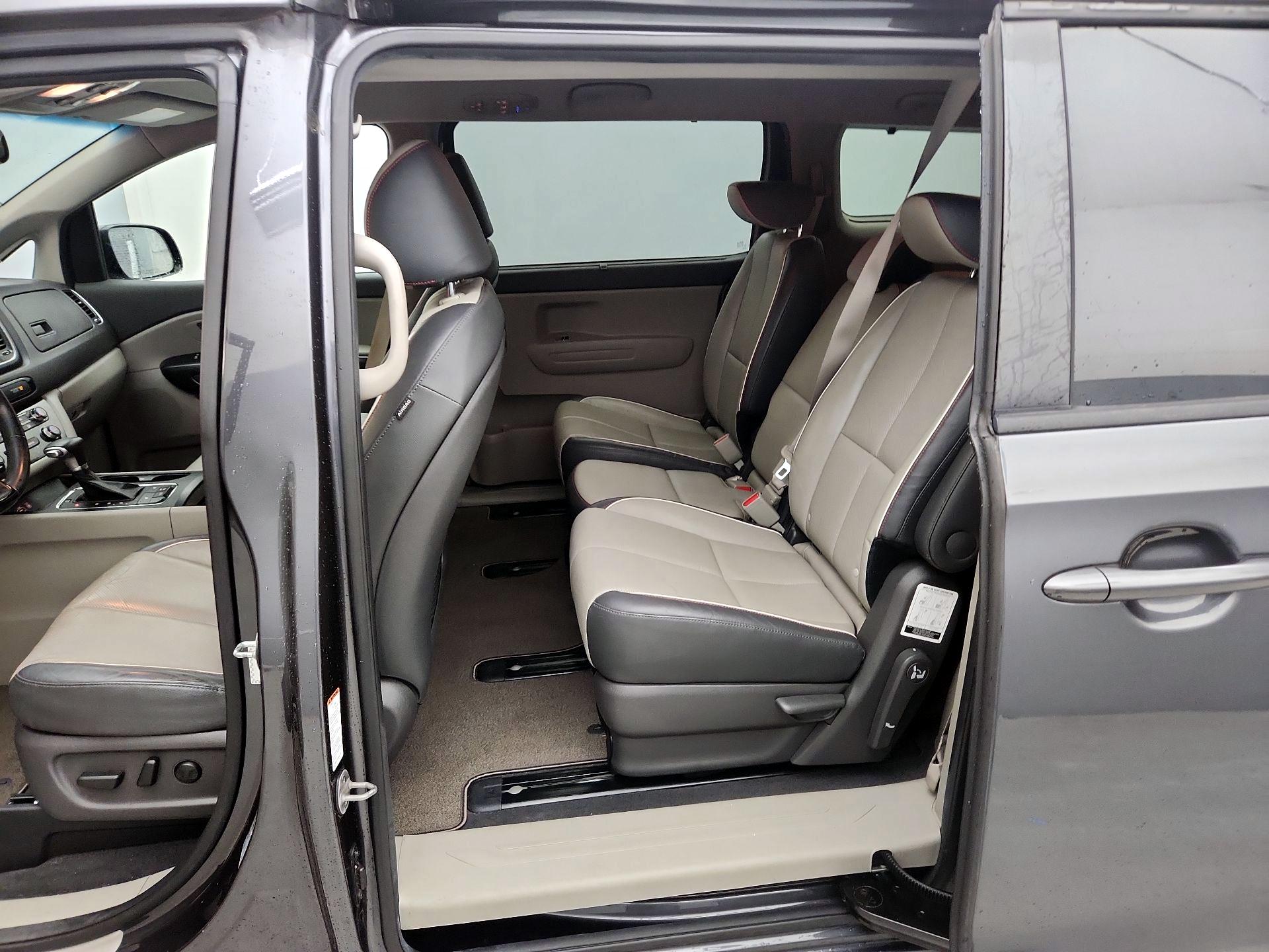 Thumbnail: 2017 Kia Sedona - 19