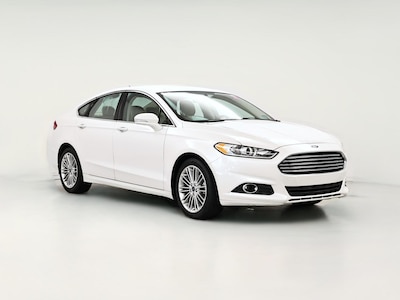 White 2014 Ford Fusion SE