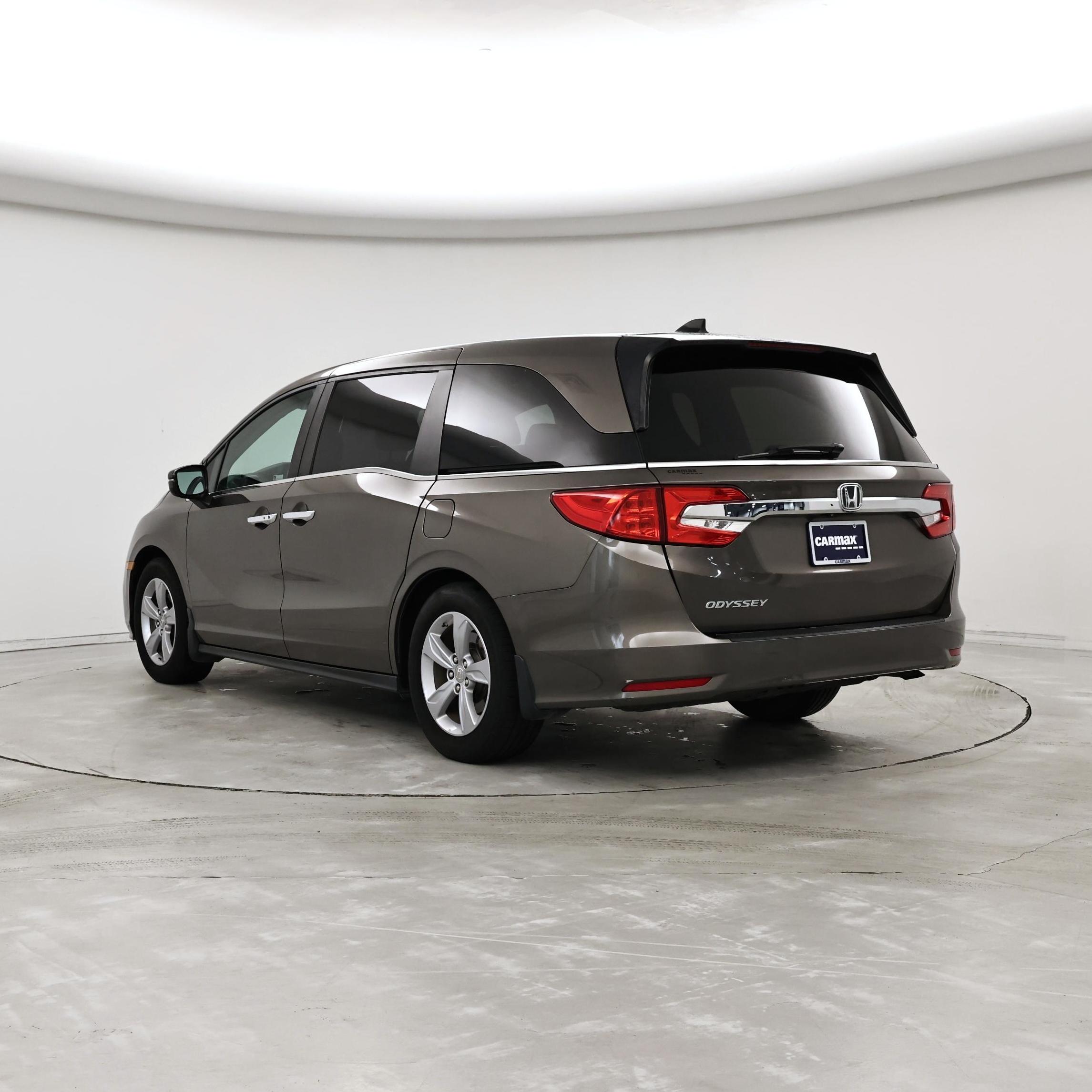 Thumbnail: 2018 Honda Odyssey - 2