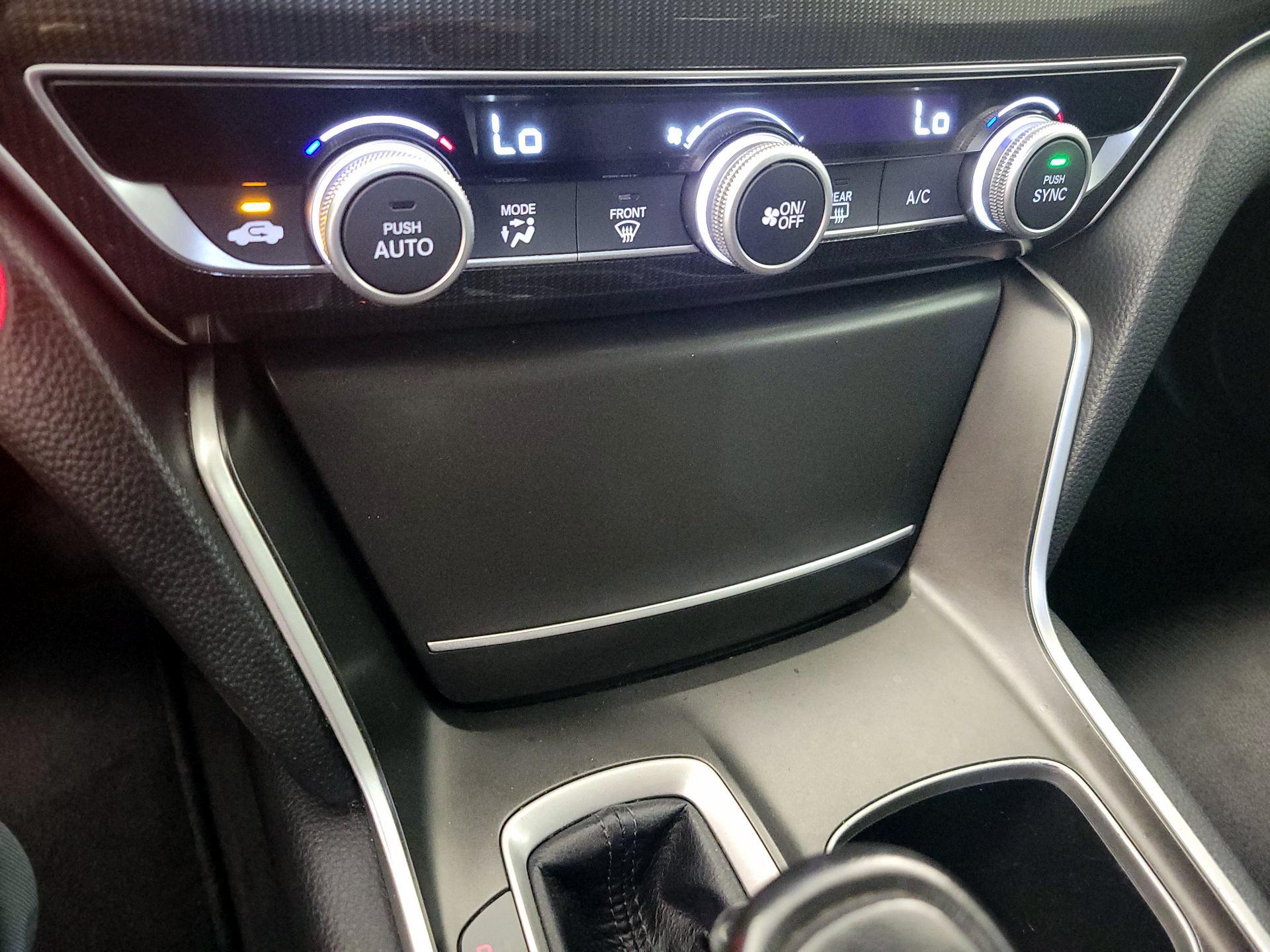Thumbnail: 2018 Honda Accord - 14