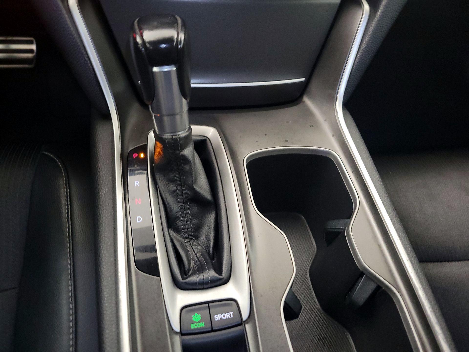 Thumbnail: 2018 Honda Accord - 15