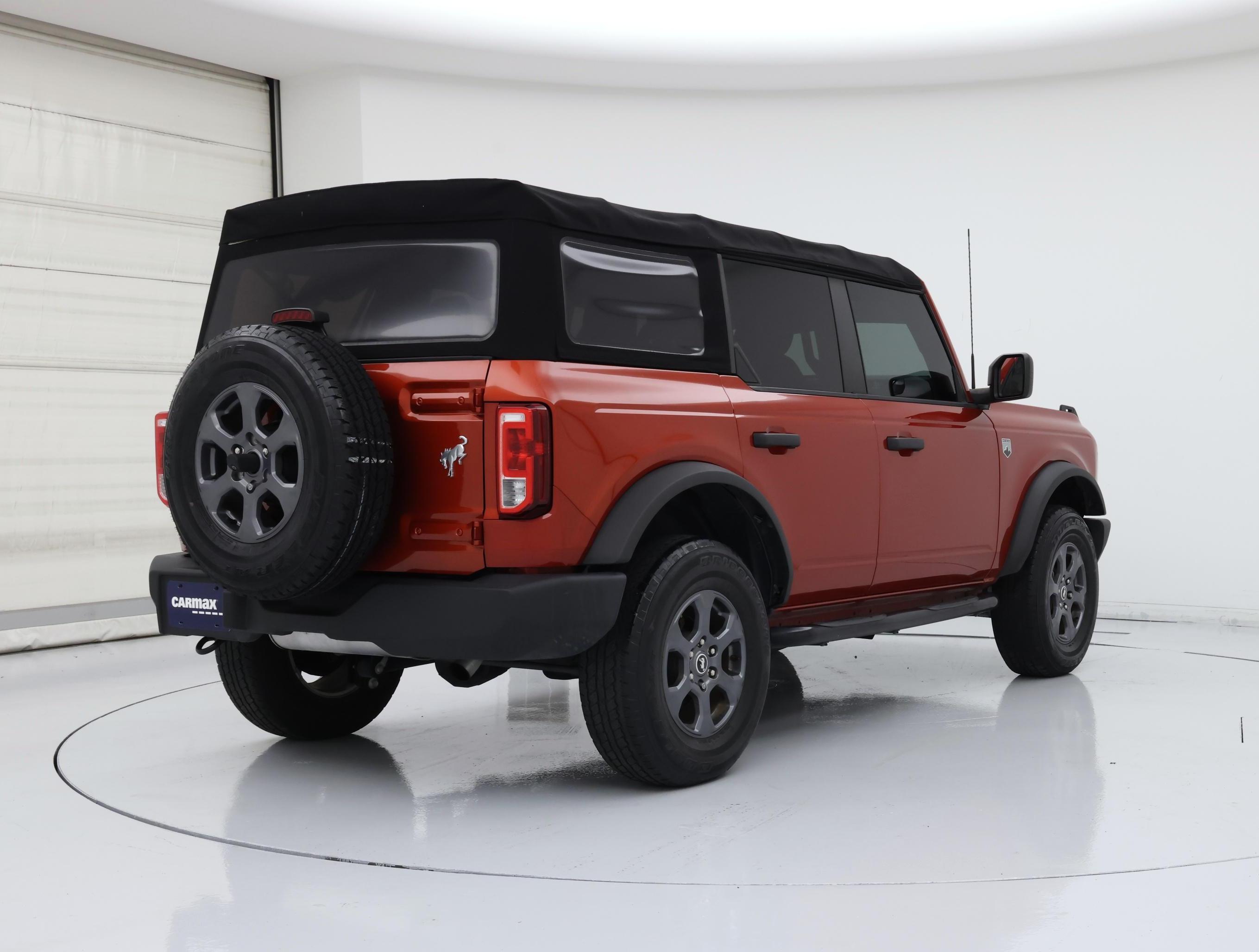 Thumbnail: 2022 Ford Bronco - 8