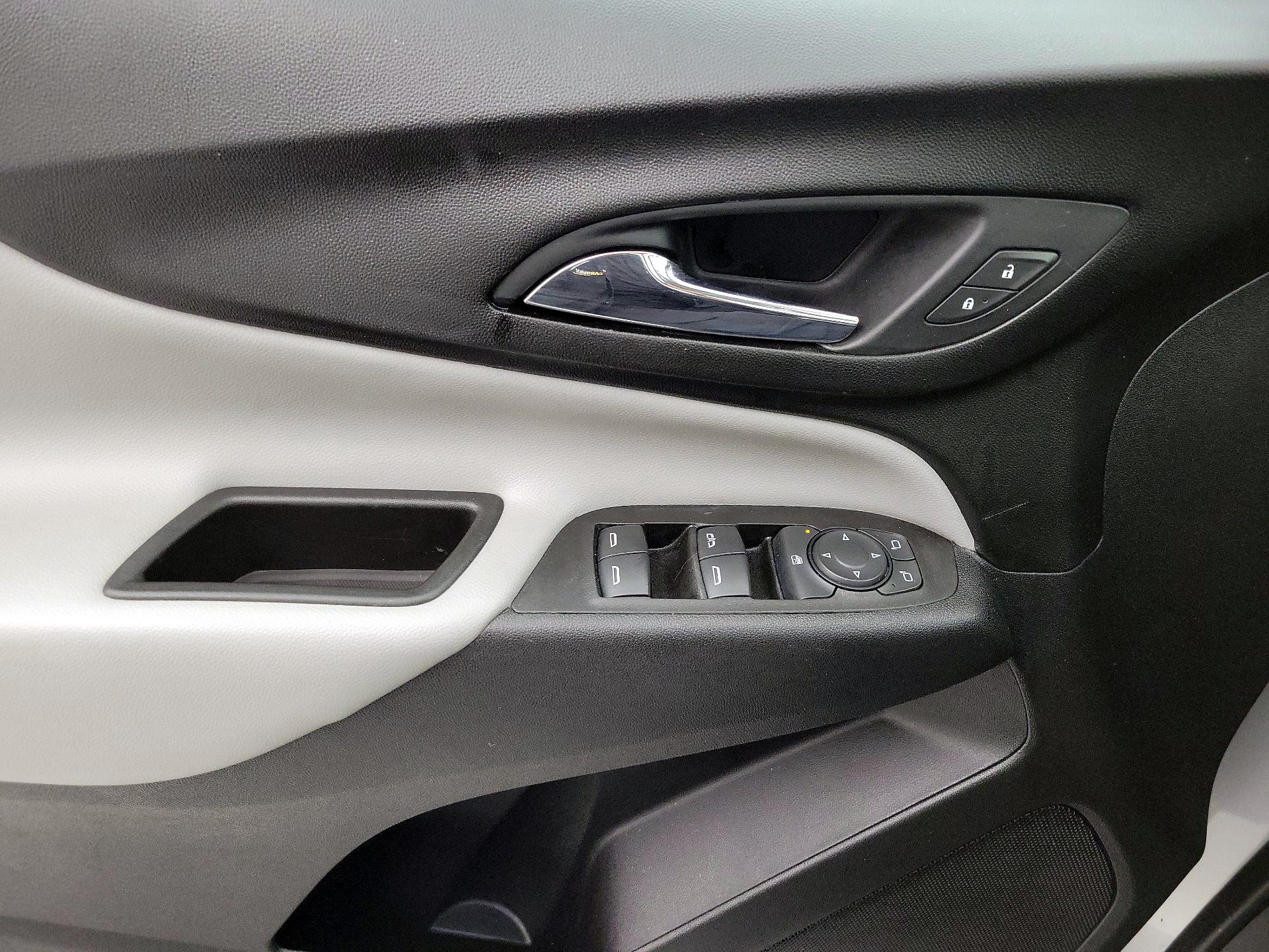 Thumbnail: 2020 Chevrolet Equinox - 12