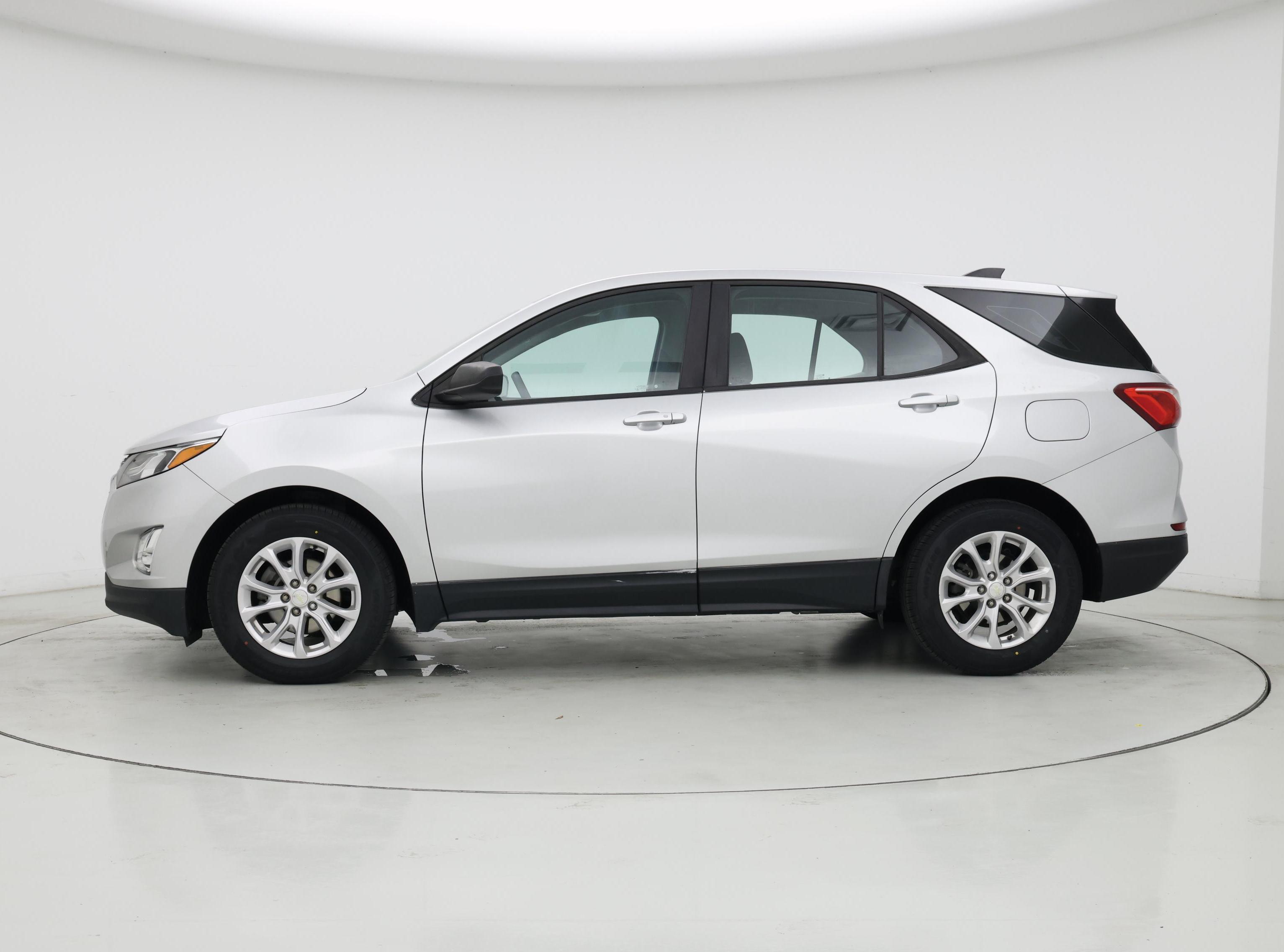 Thumbnail: 2020 Chevrolet Equinox - 3