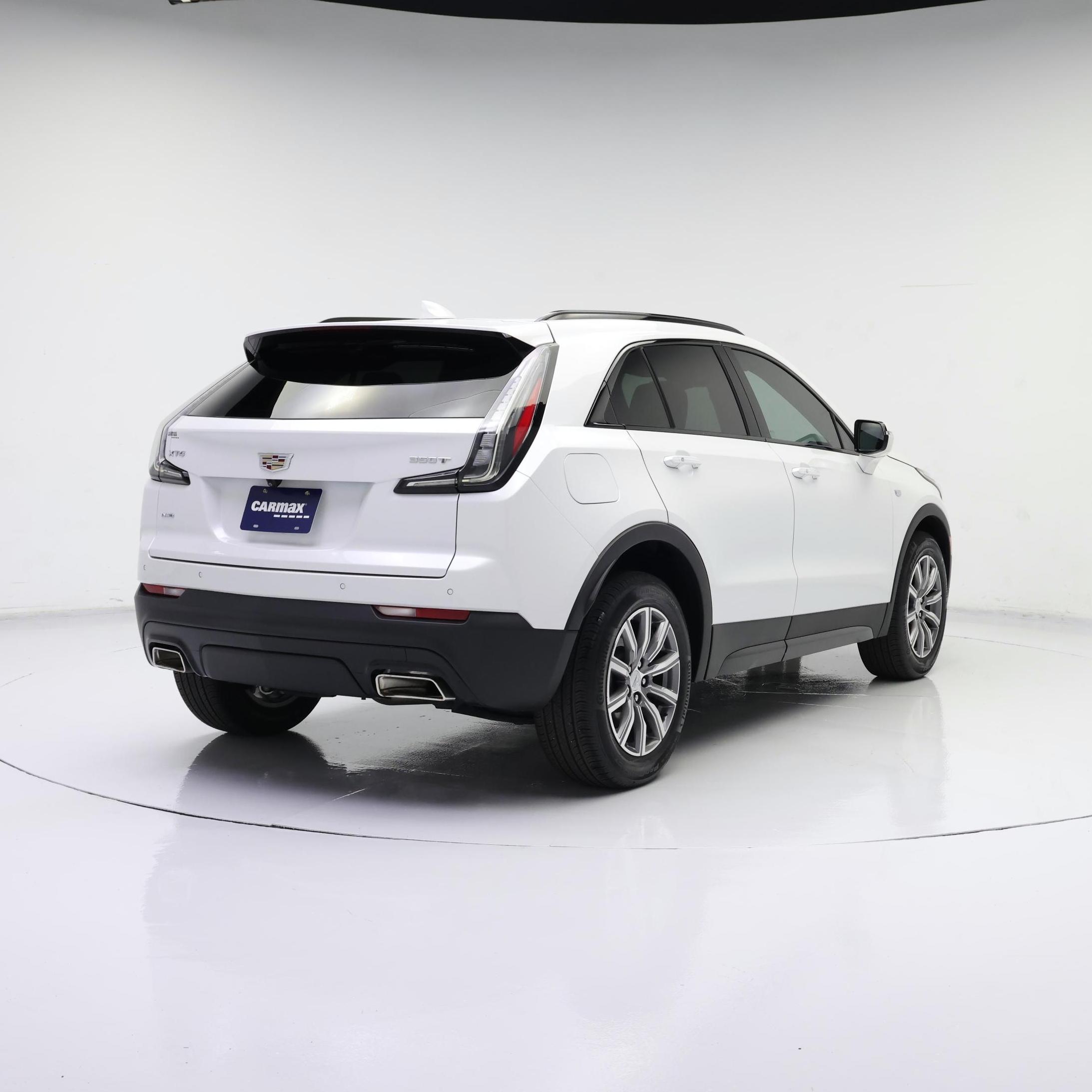 Thumbnail: 2023 Cadillac XT4 - 8