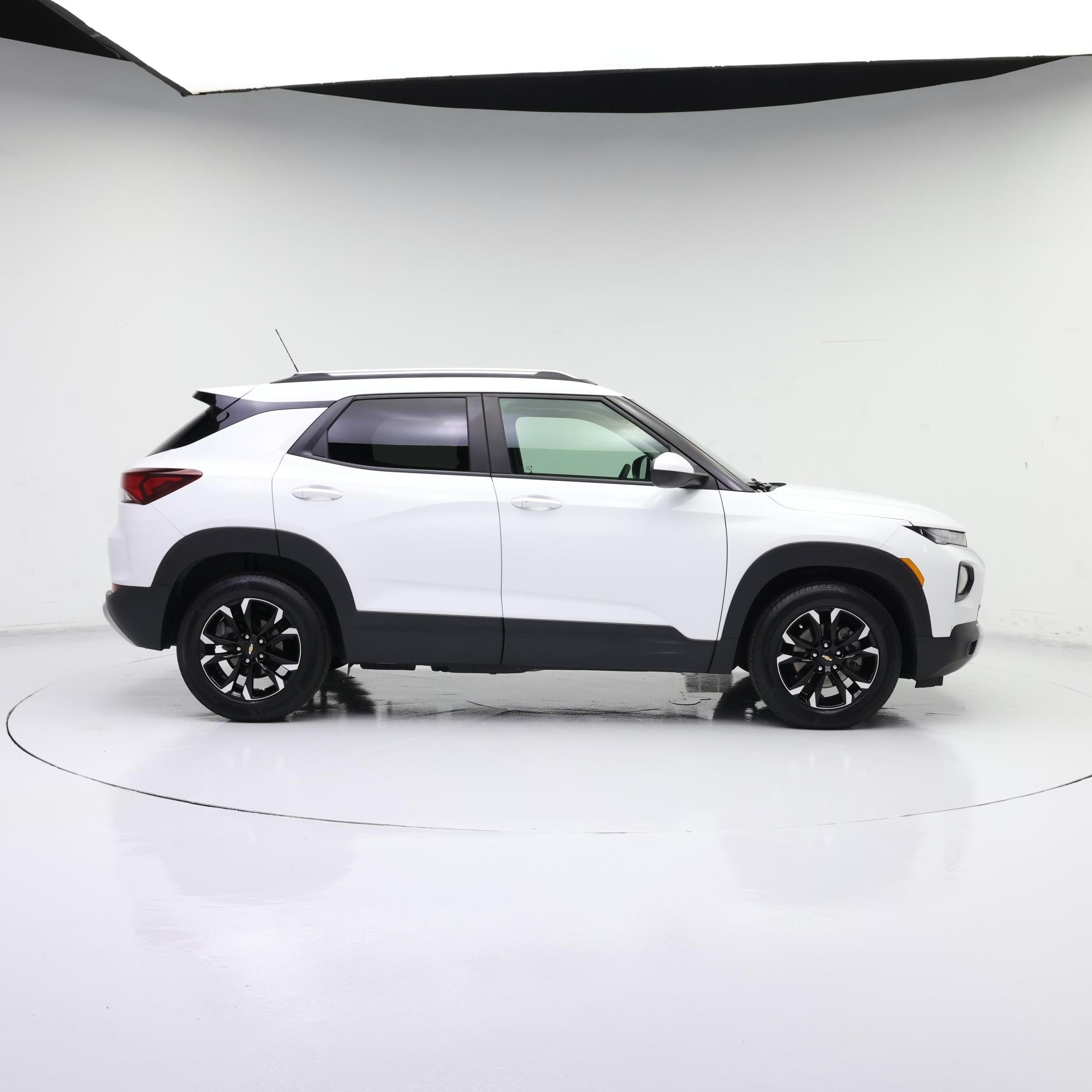 Thumbnail: 2023 Chevrolet TrailBlazer - 7