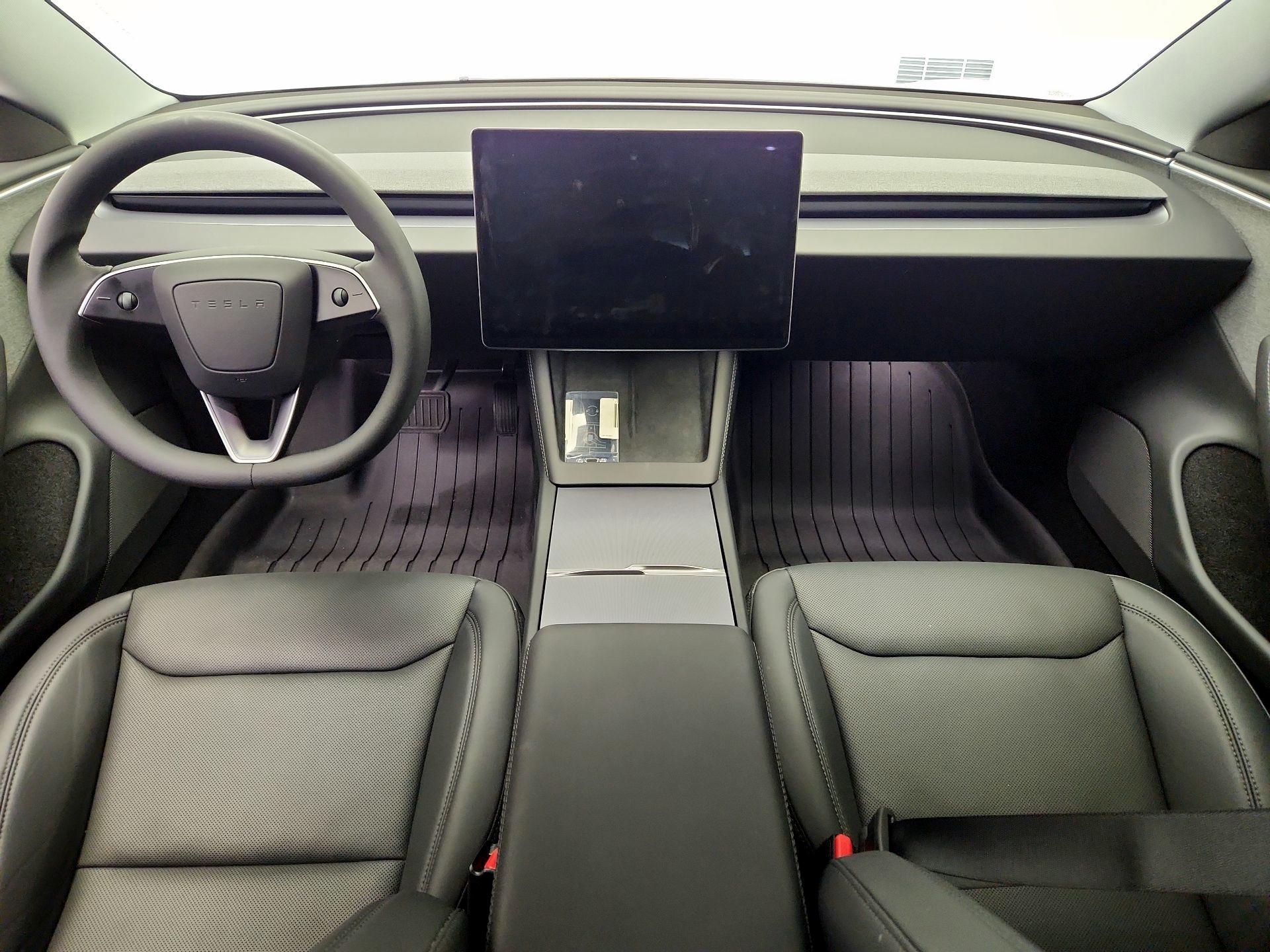Thumbnail: 2025 Tesla Model 3 - 9
