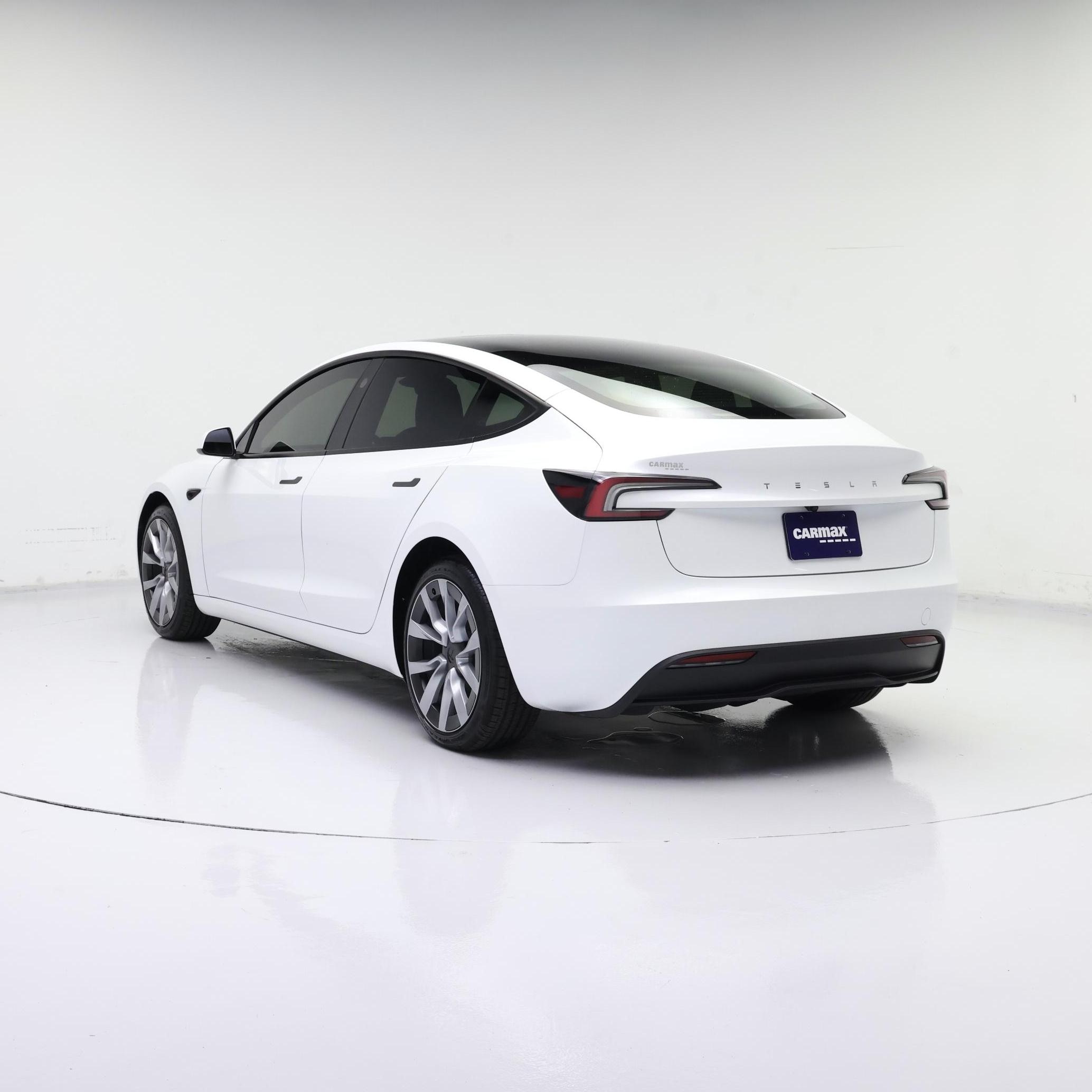Thumbnail: 2025 Tesla Model 3 - 2