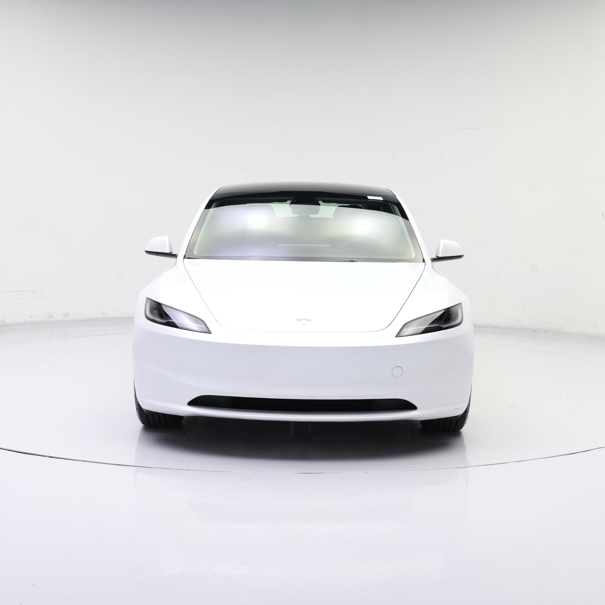 Thumbnail: 2025 Tesla Model 3 - 5
