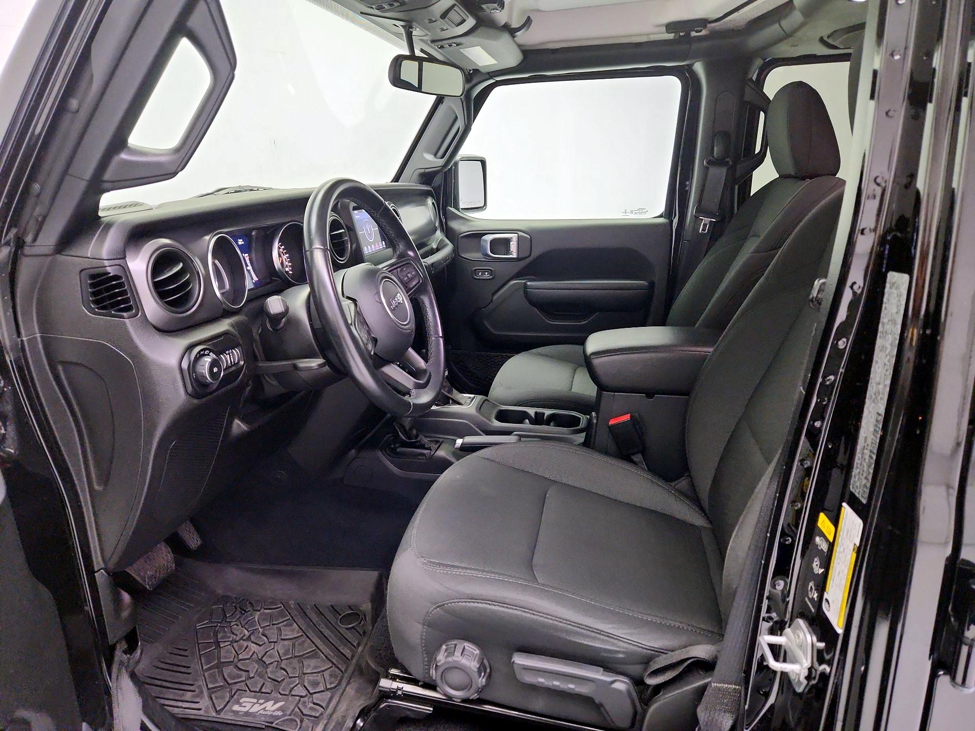 Thumbnail: 2021 Jeep Wrangler - 11