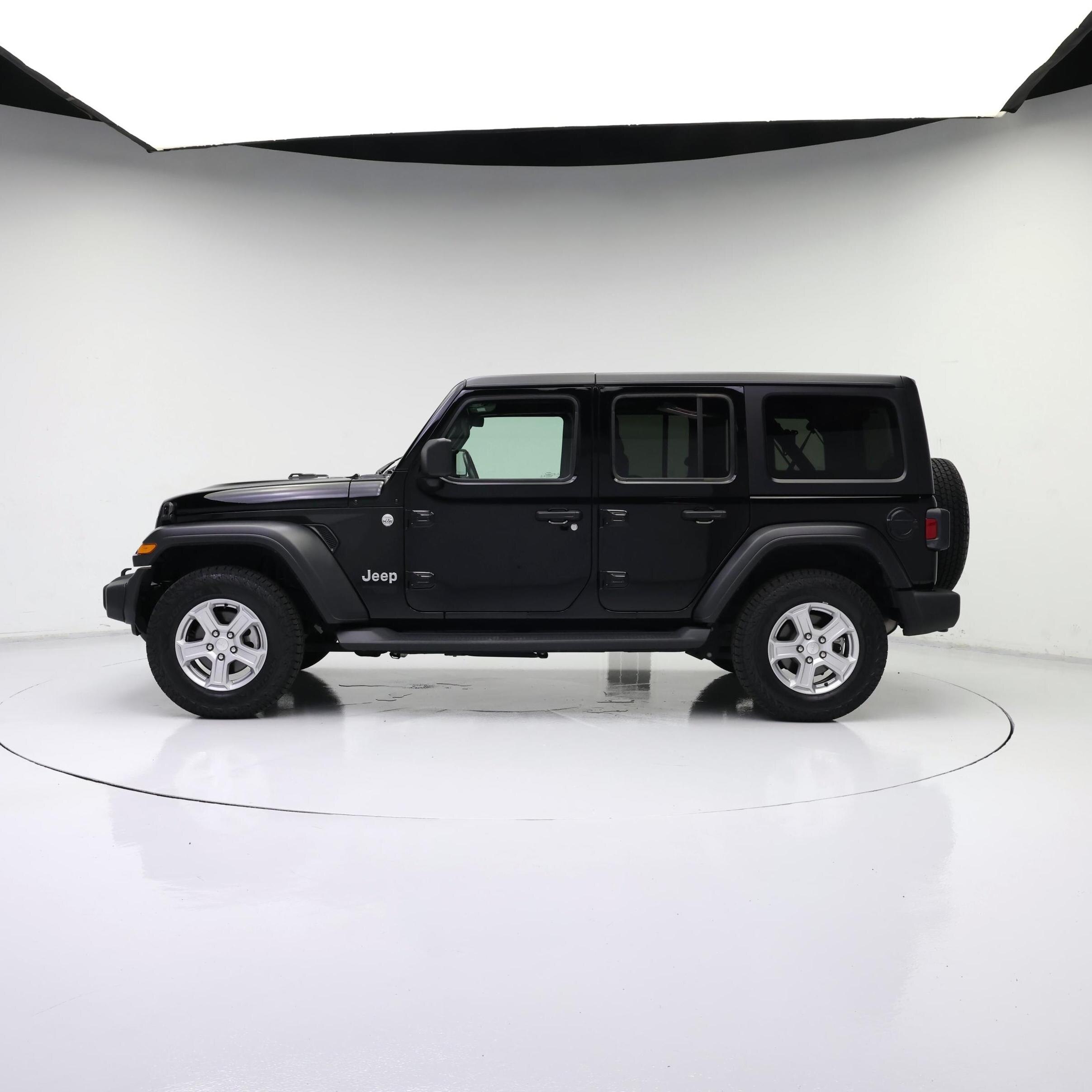 Thumbnail: 2021 Jeep Wrangler - 3