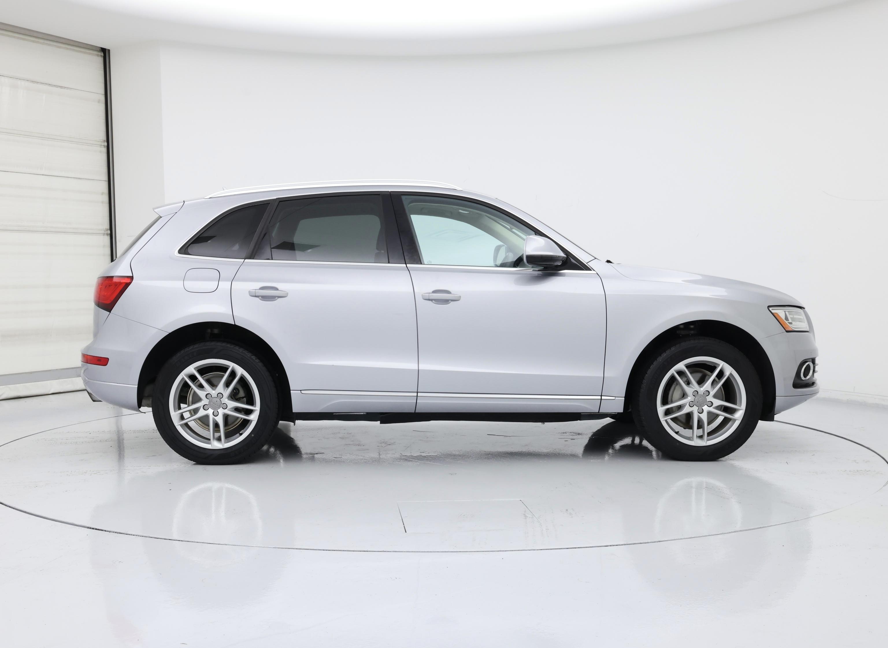 Thumbnail: 2016 Audi Q5 - 7