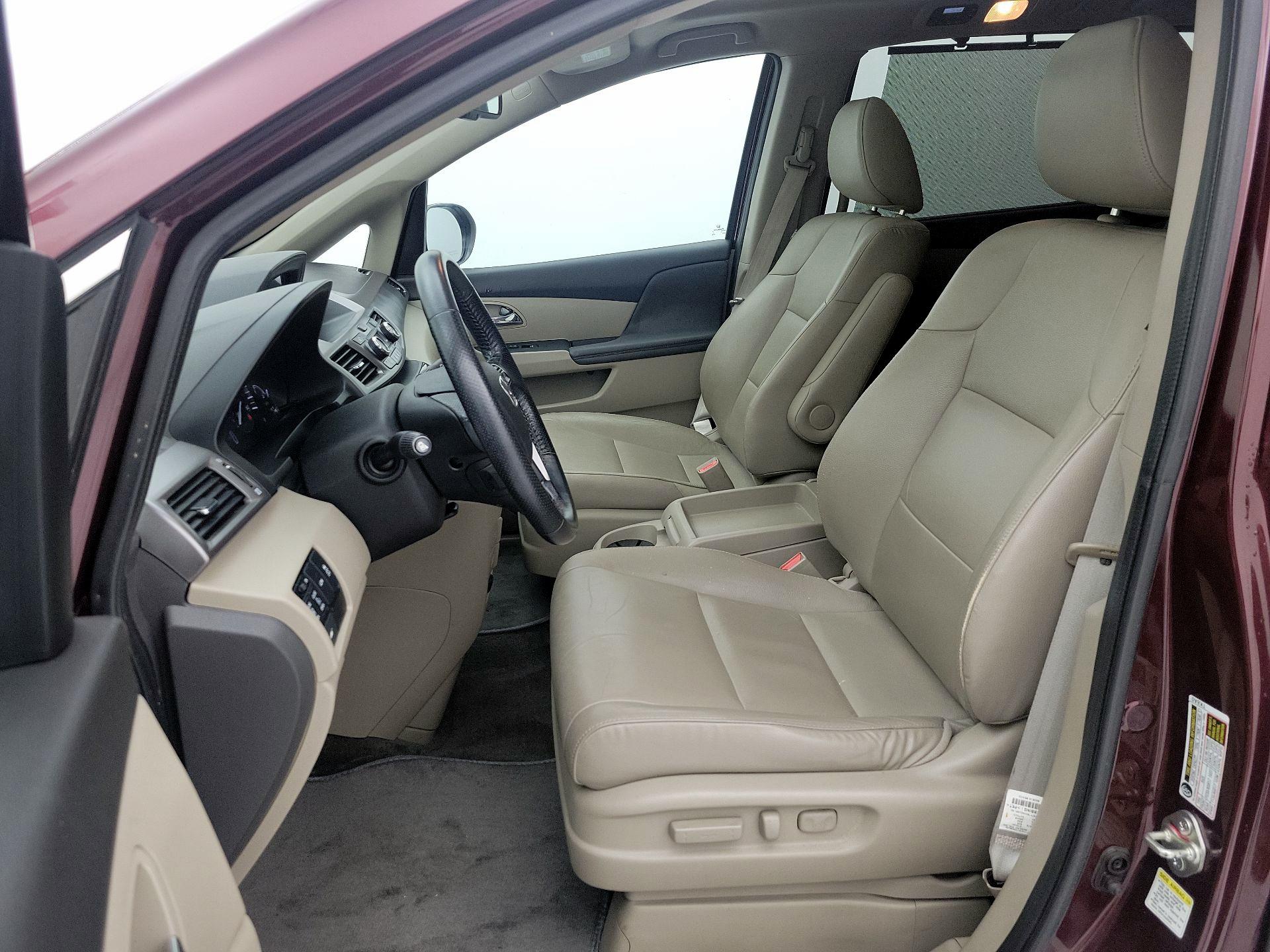 Thumbnail: 2015 Honda Odyssey - 11