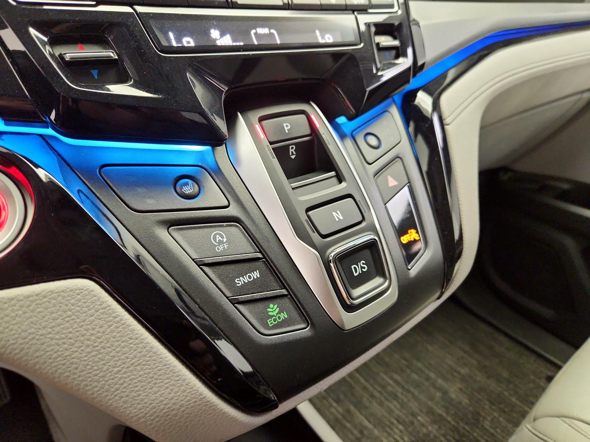 Thumbnail: 2023 Honda Odyssey - 18