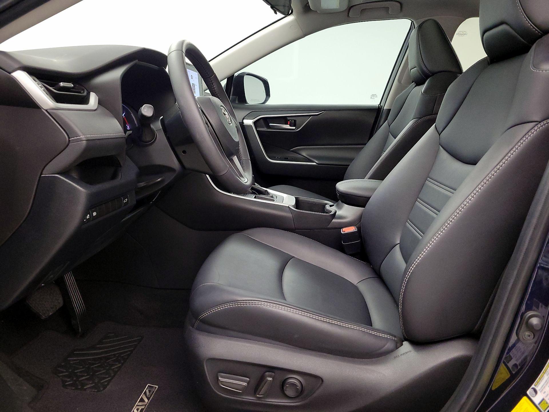 Thumbnail: 2023 Toyota RAV4 - 11