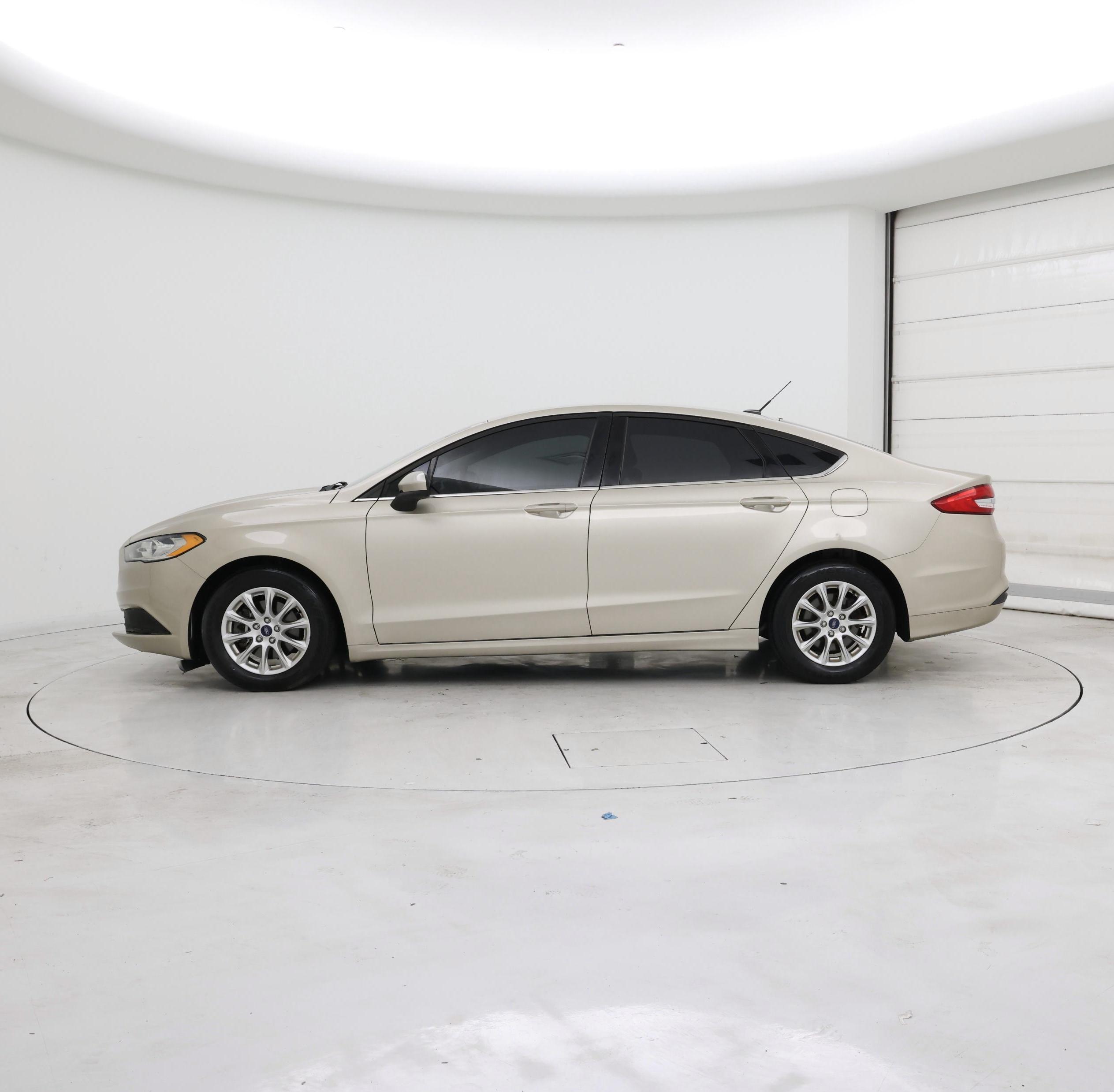 Thumbnail: 2017 Ford Fusion - 3