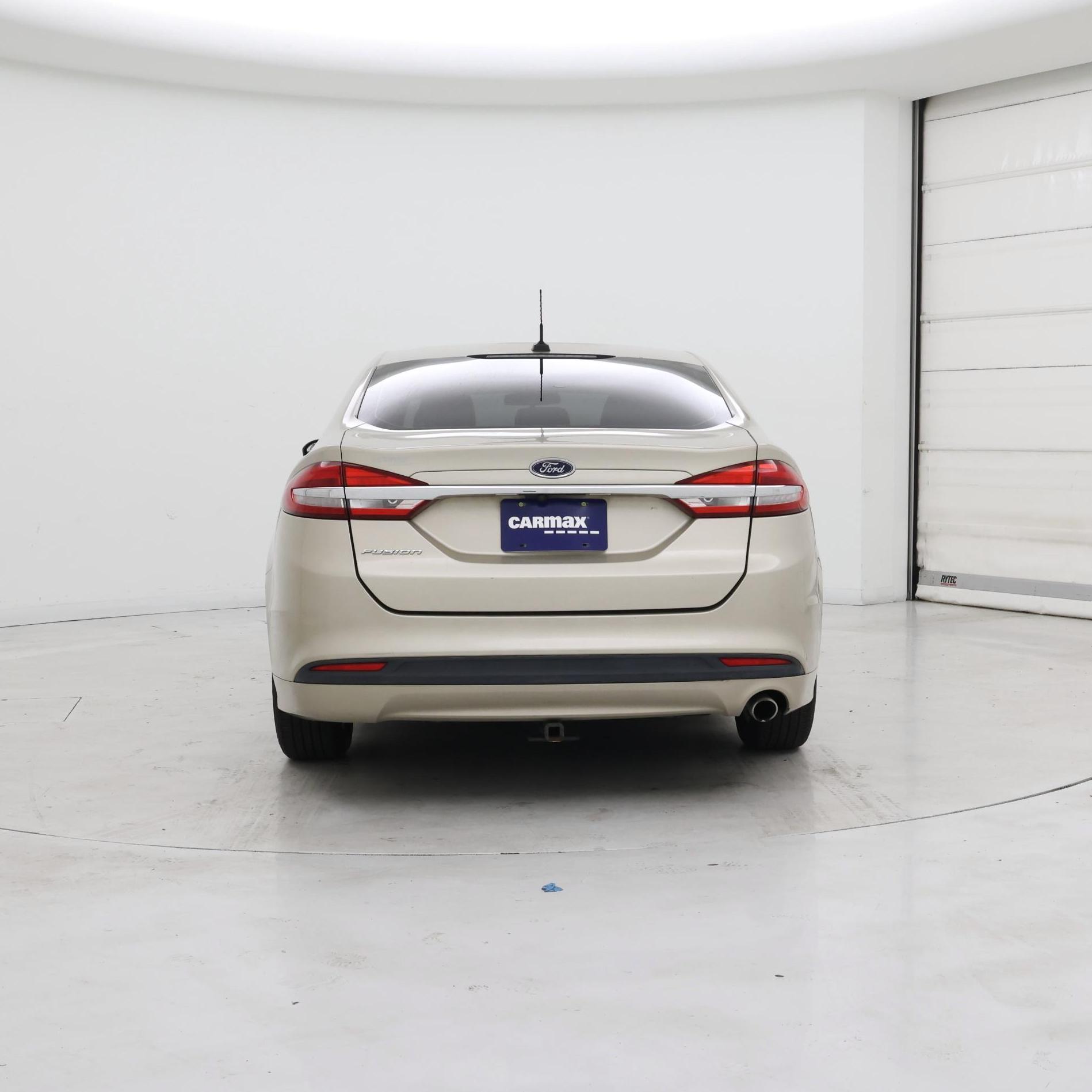 Thumbnail: 2017 Ford Fusion - 6