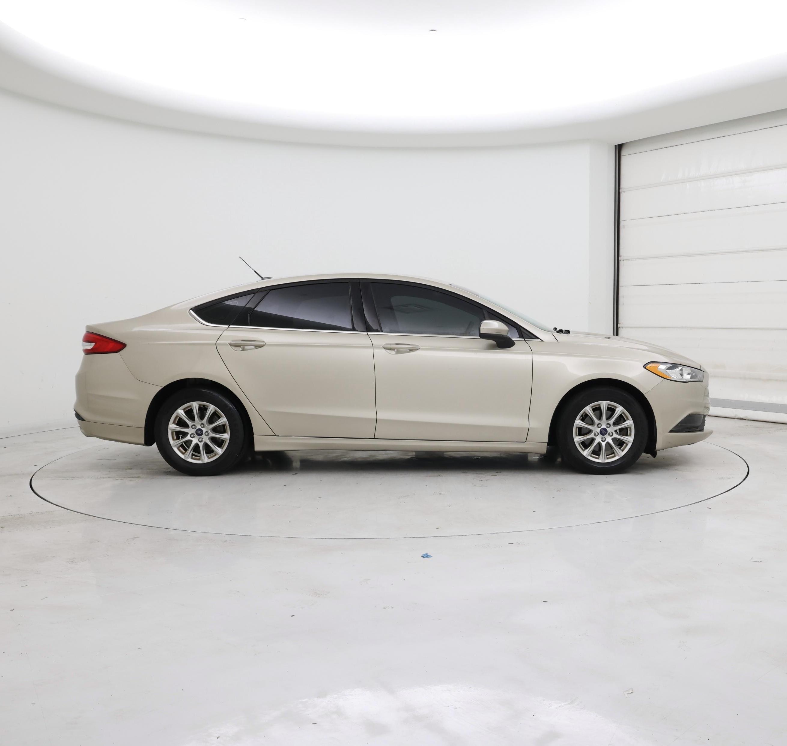 Thumbnail: 2017 Ford Fusion - 7