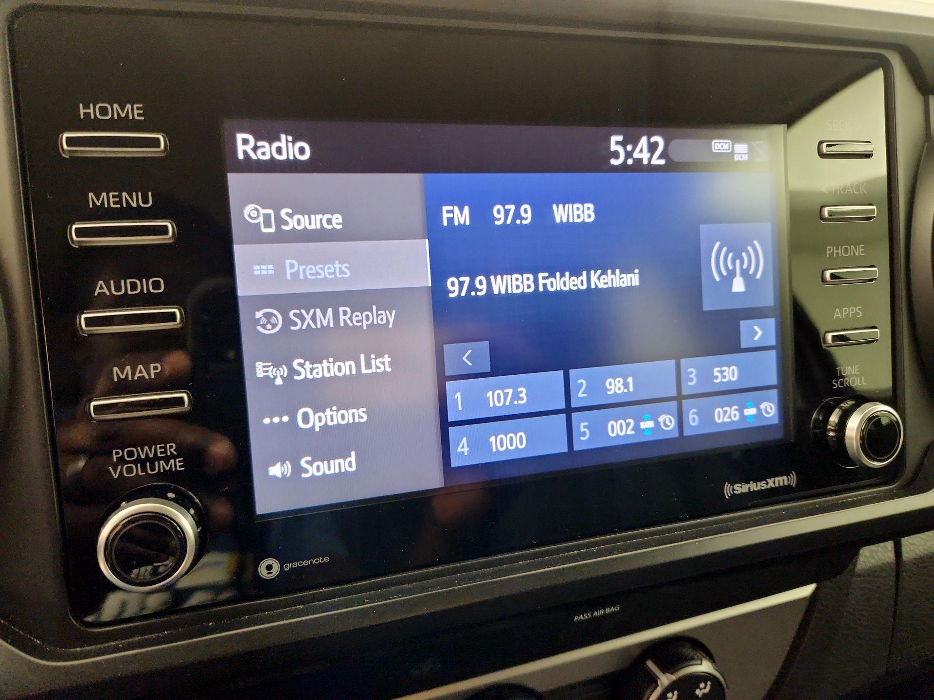 Thumbnail: 2020 Toyota Tacoma - 15