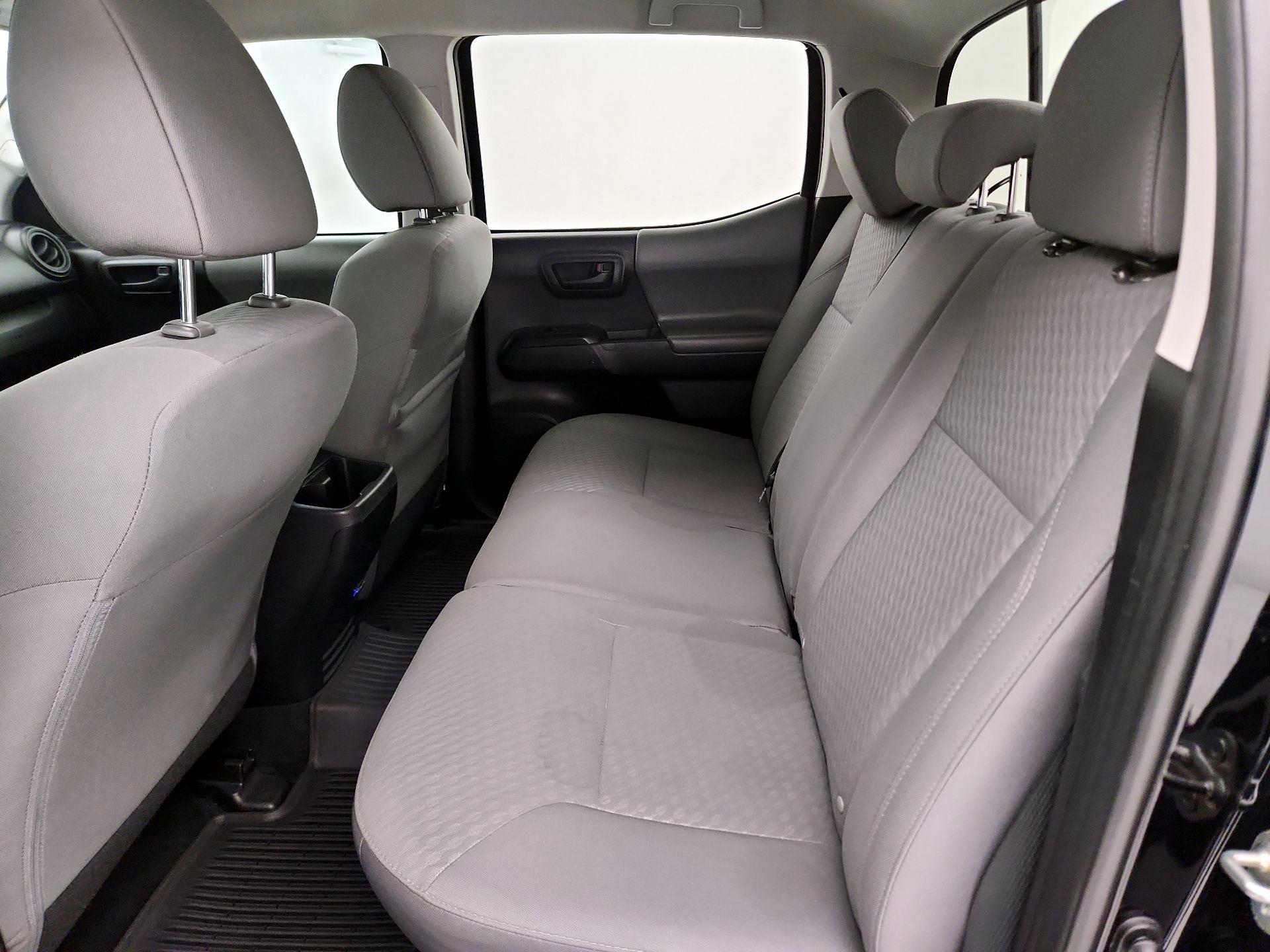 Thumbnail: 2020 Toyota Tacoma - 19