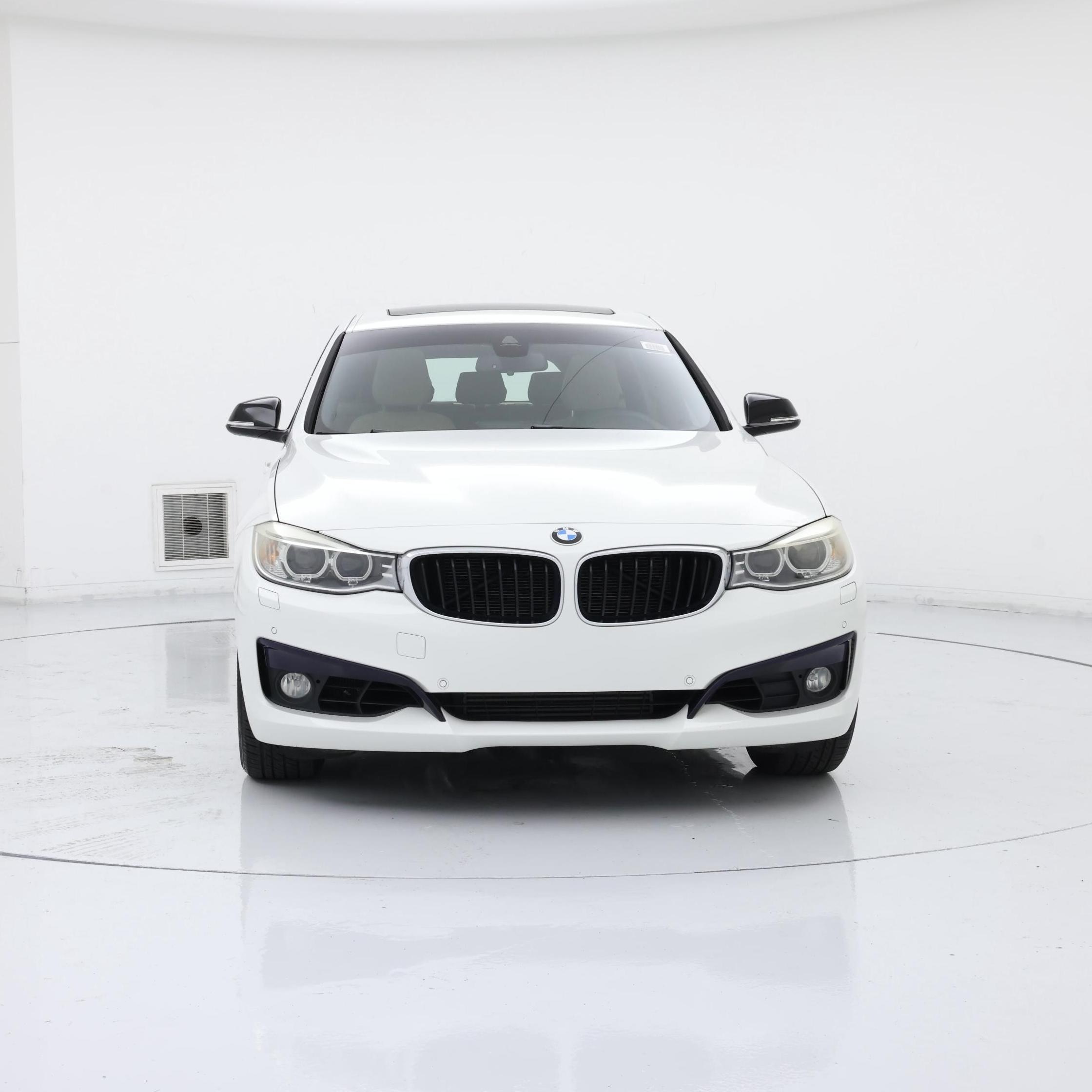 Thumbnail: 2015 BMW 3 Series - 5