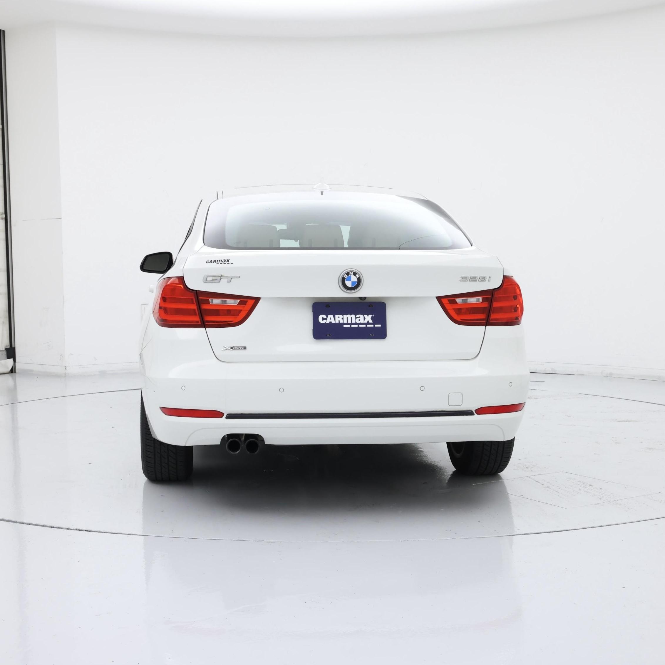 Thumbnail: 2015 BMW 3 Series - 6