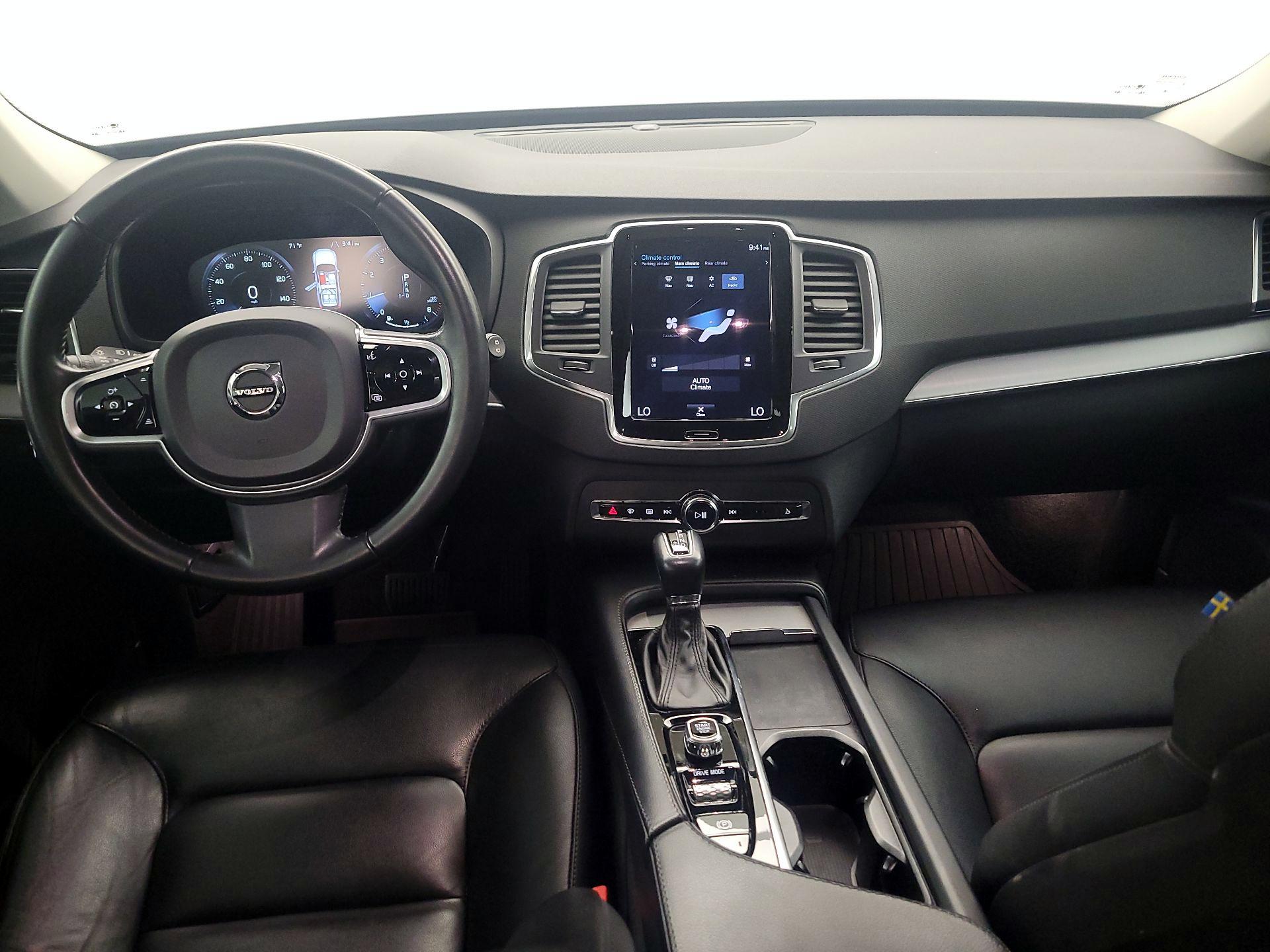 Thumbnail: 2021 Volvo XC90 - 9