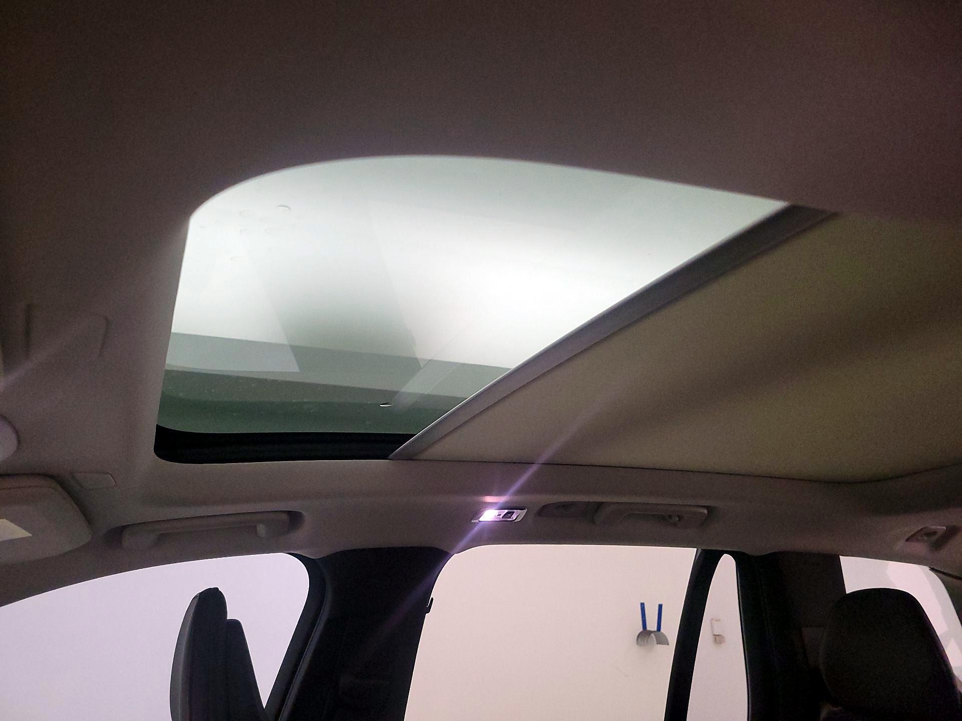 Thumbnail: 2021 Volvo XC90 - 19