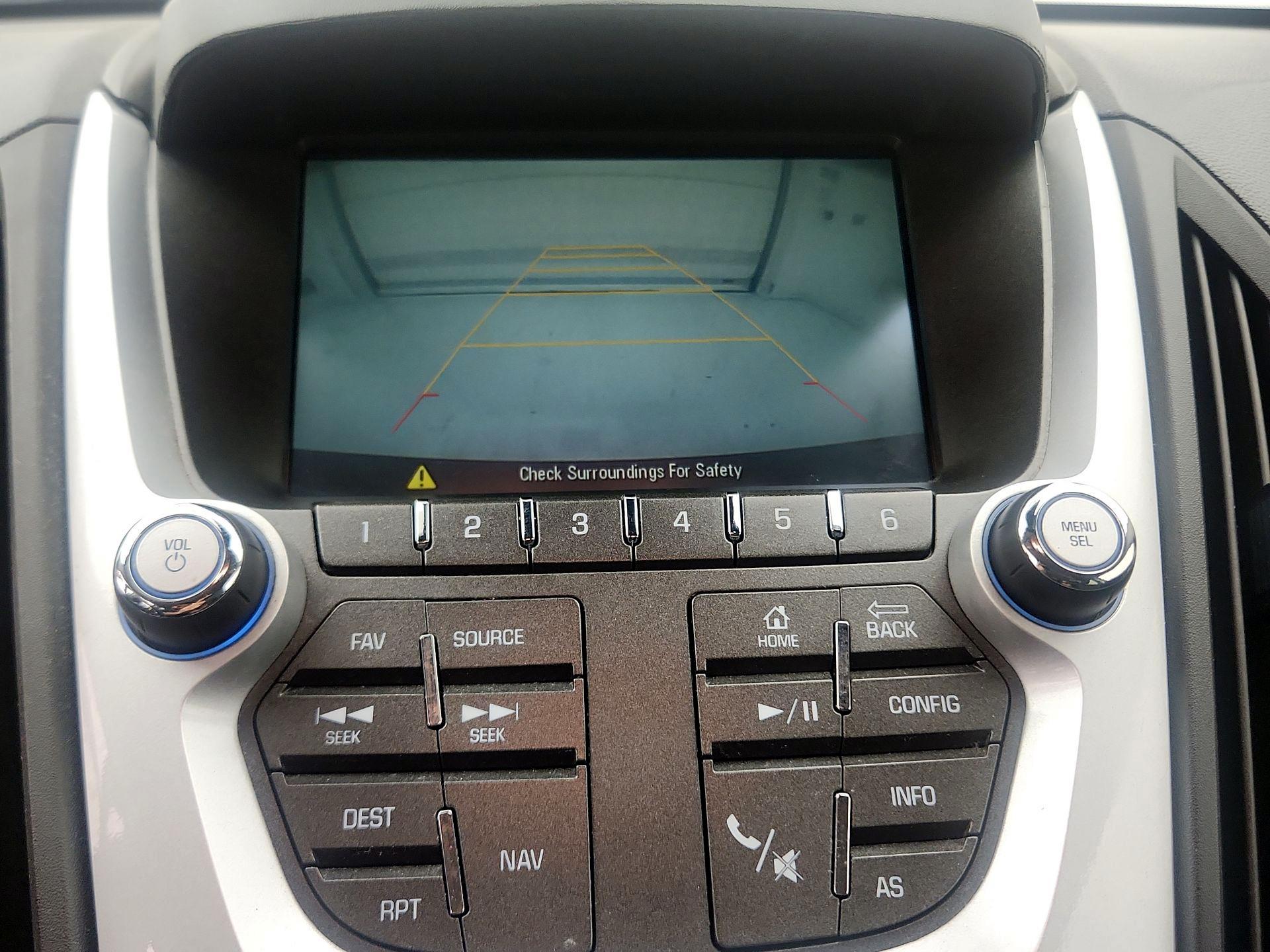 Thumbnail: 2016 Chevrolet Equinox - 14