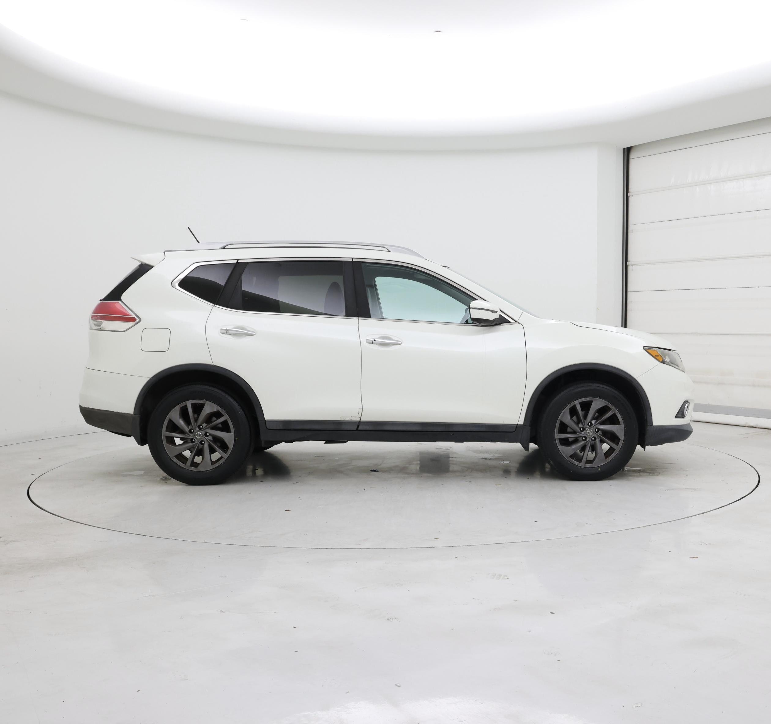 Thumbnail: 2016 Nissan Rogue - 7