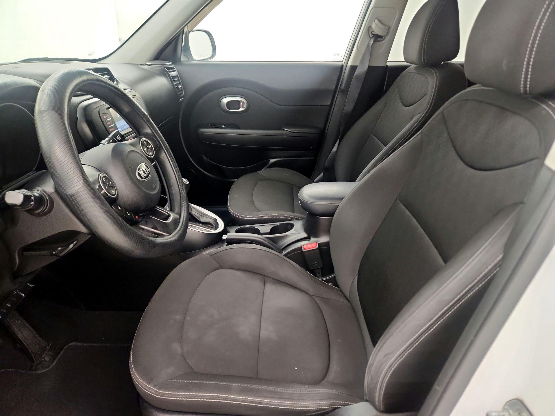 Thumbnail: 2019 Kia Soul - 11