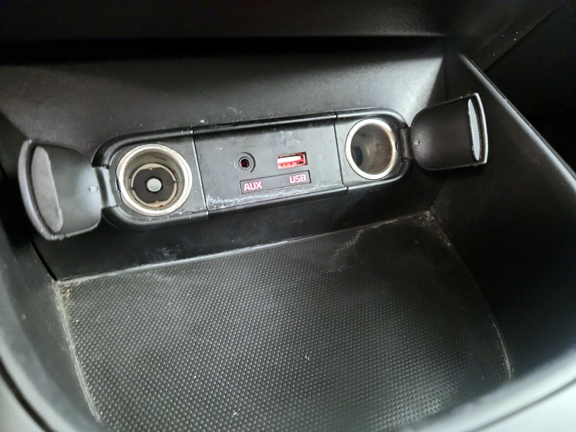 Thumbnail: 2019 Kia Soul - 18