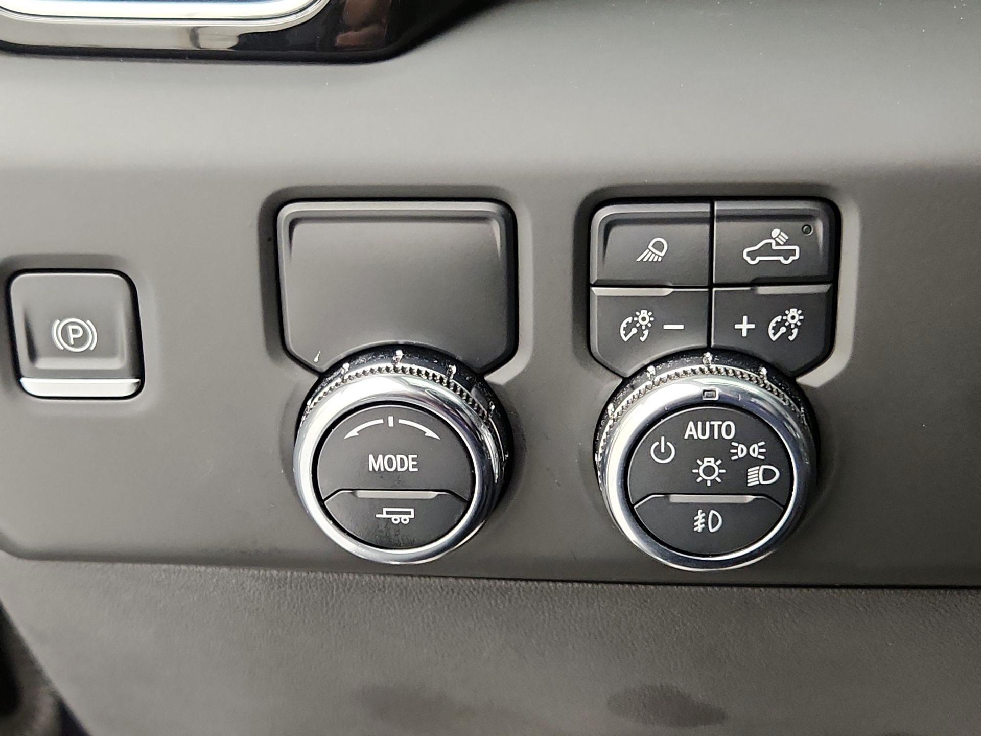 Thumbnail: 2023 GMC Sierra 1500 - 13