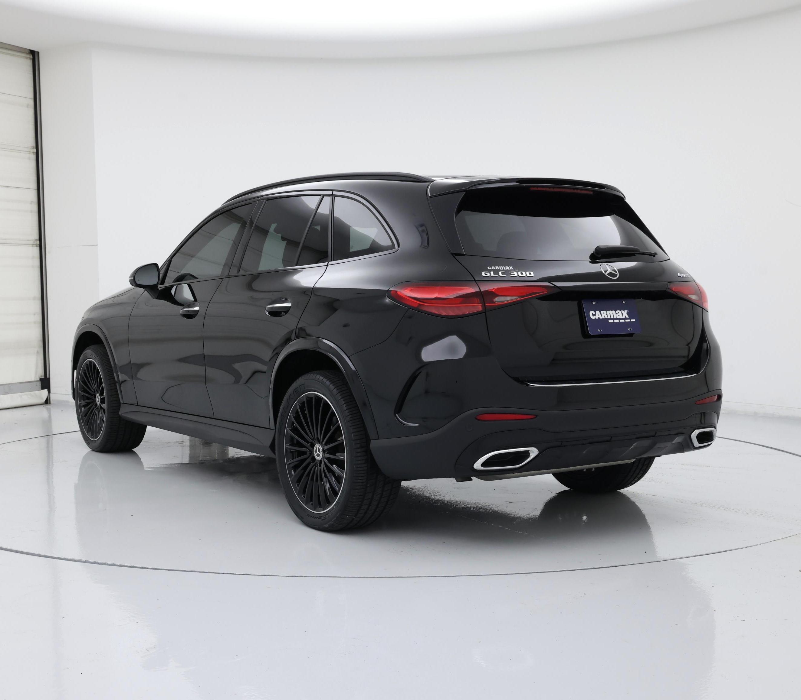 Thumbnail: 2023 Mercedes-Benz GLC - 2