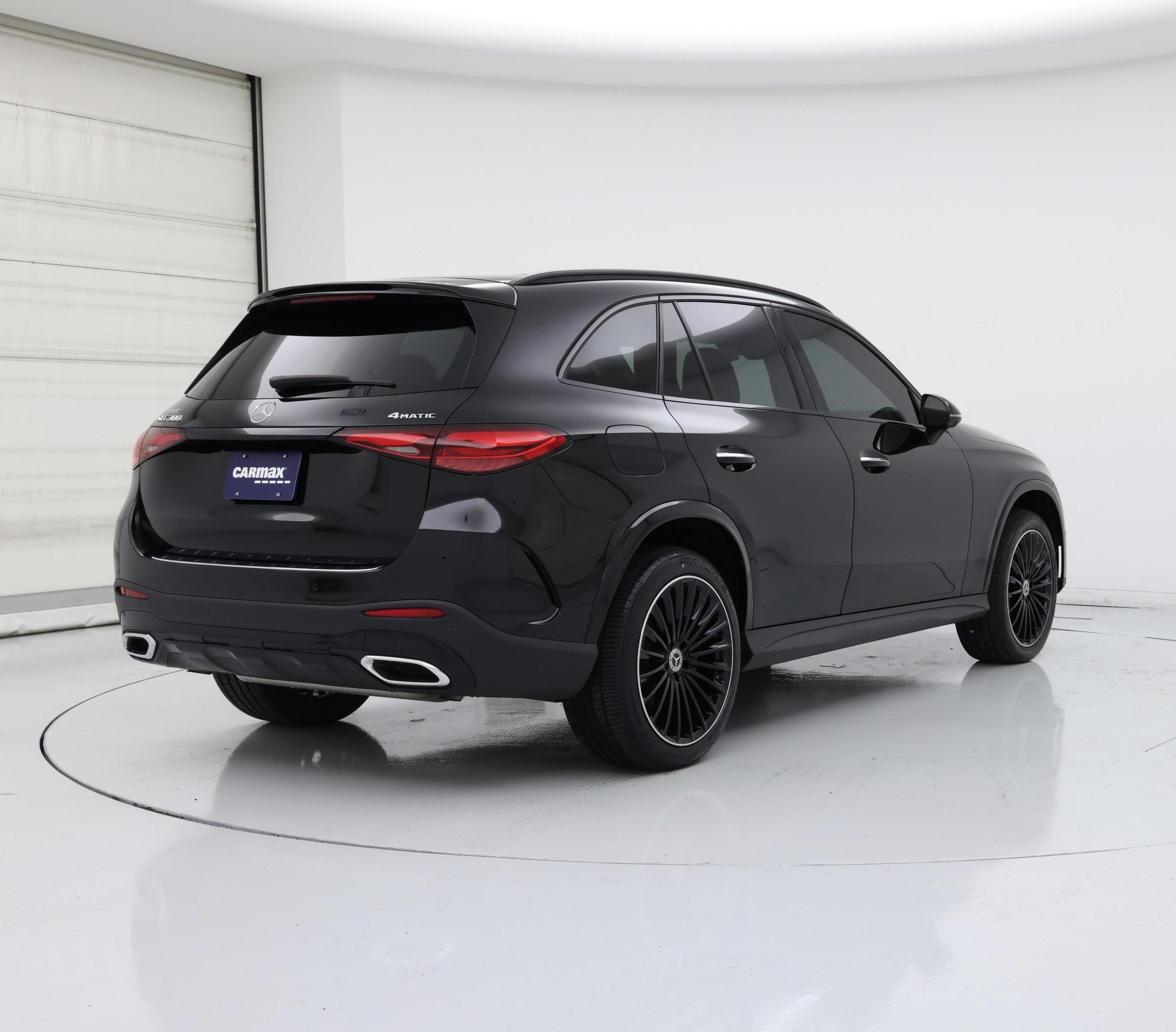 Thumbnail: 2023 Mercedes-Benz GLC - 8